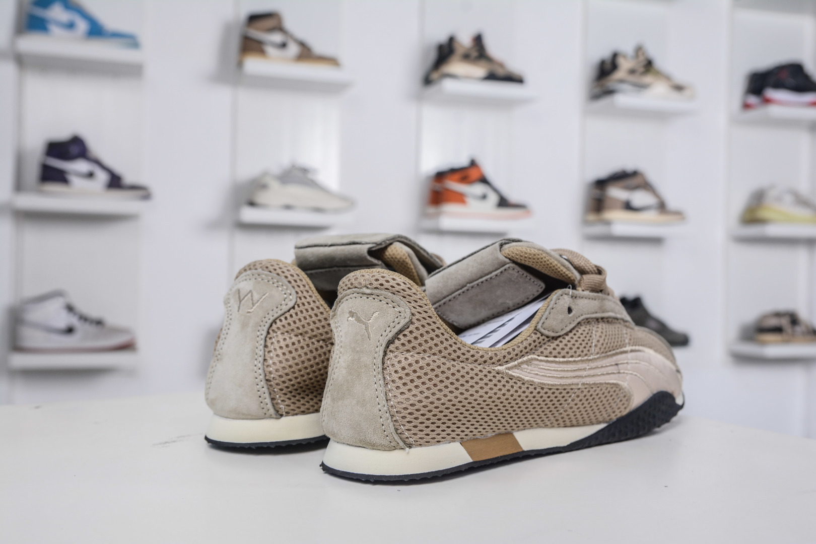 PUMA H-Street OG Low Sneakers - Lightweight, Breathable, and Stylish Shoes 7 cmp i1757868847818 6810 0 5