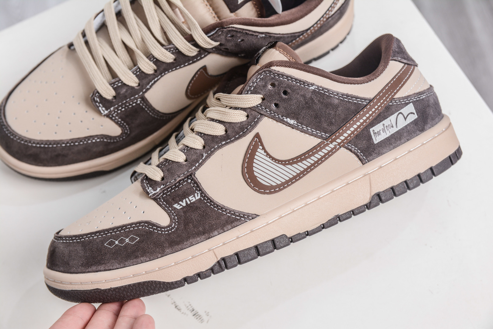 Nike SB Dunk Low x Fera Of God FOG Sneakers - Brown/Beige 7 cmp i1757869163484 4670 0 6
