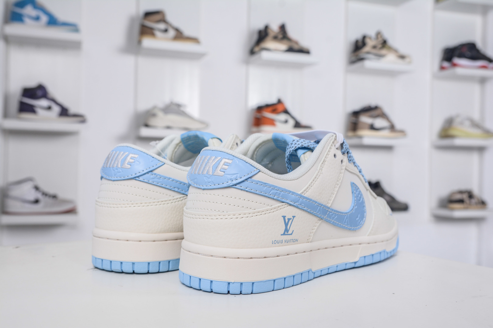 Nike SB Dunk Low x Louis Vuitton Cream Blue Sneakers 6 cmp i1757869228180 4576 0 5