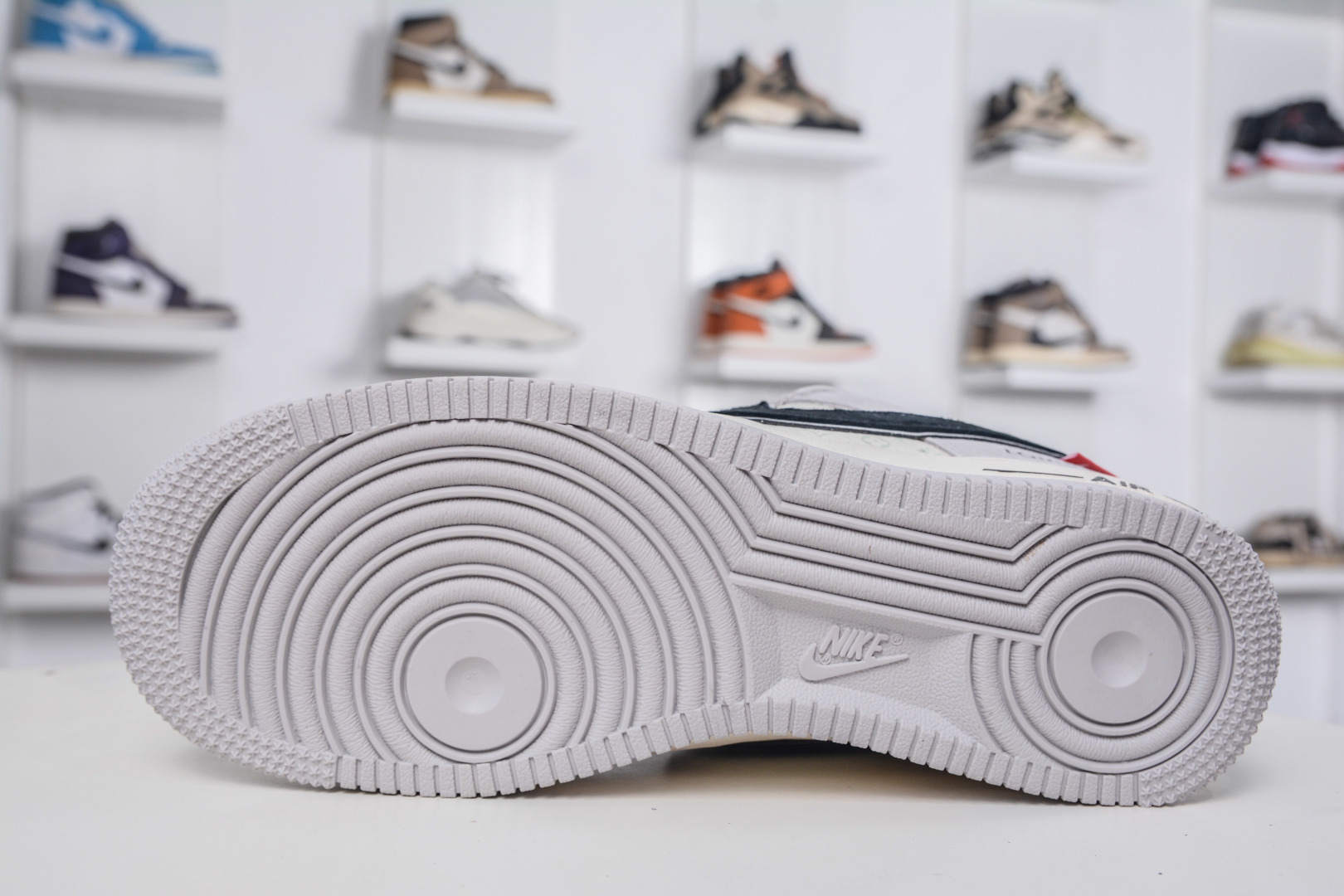 Nike Air Force 1 Low x Louis Vuitton Grey Black Sneakers Size 36-45 6 cmp i1757869343571 2209 0 4