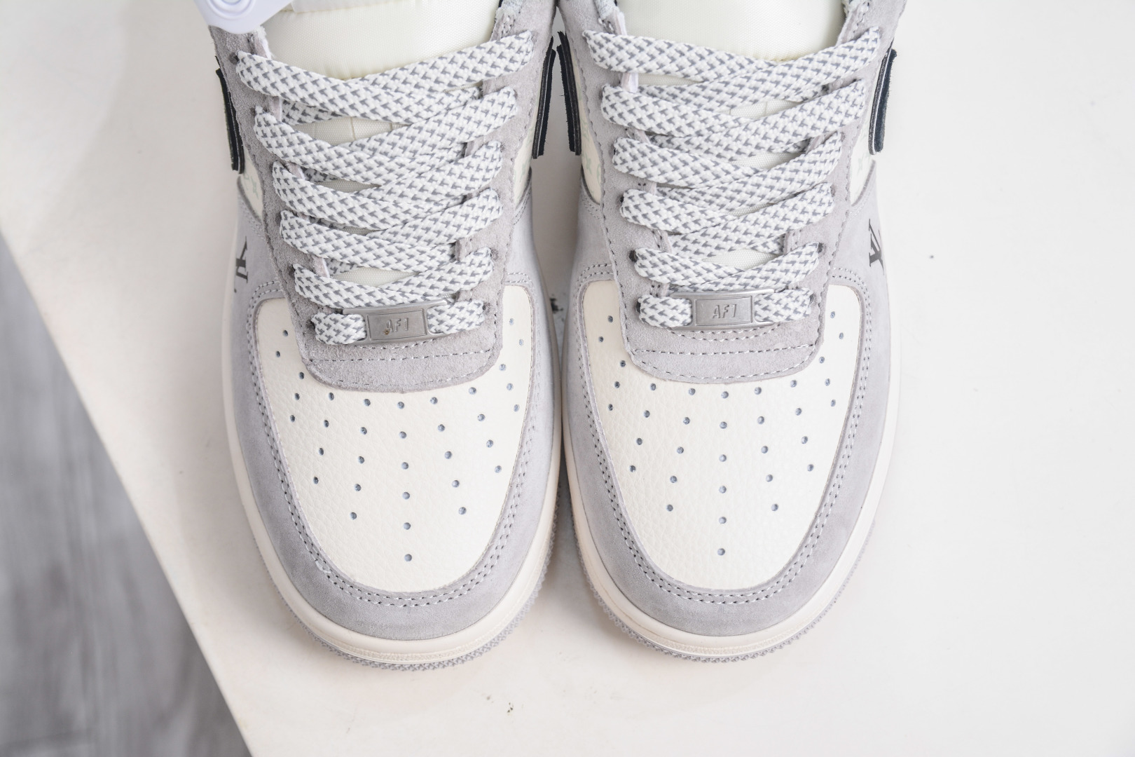 Nike Air Force 1 Low x Louis Vuitton Grey Black Sneakers Size 36-45 10 cmp i1757869343627 5055 0 8