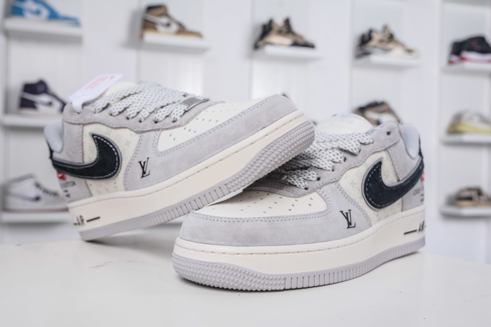 Nike Air Force 1 Low x Louis Vuitton Grey Black Sneakers Size 36-45 5 cmp i1757869344843 4046 0 3
