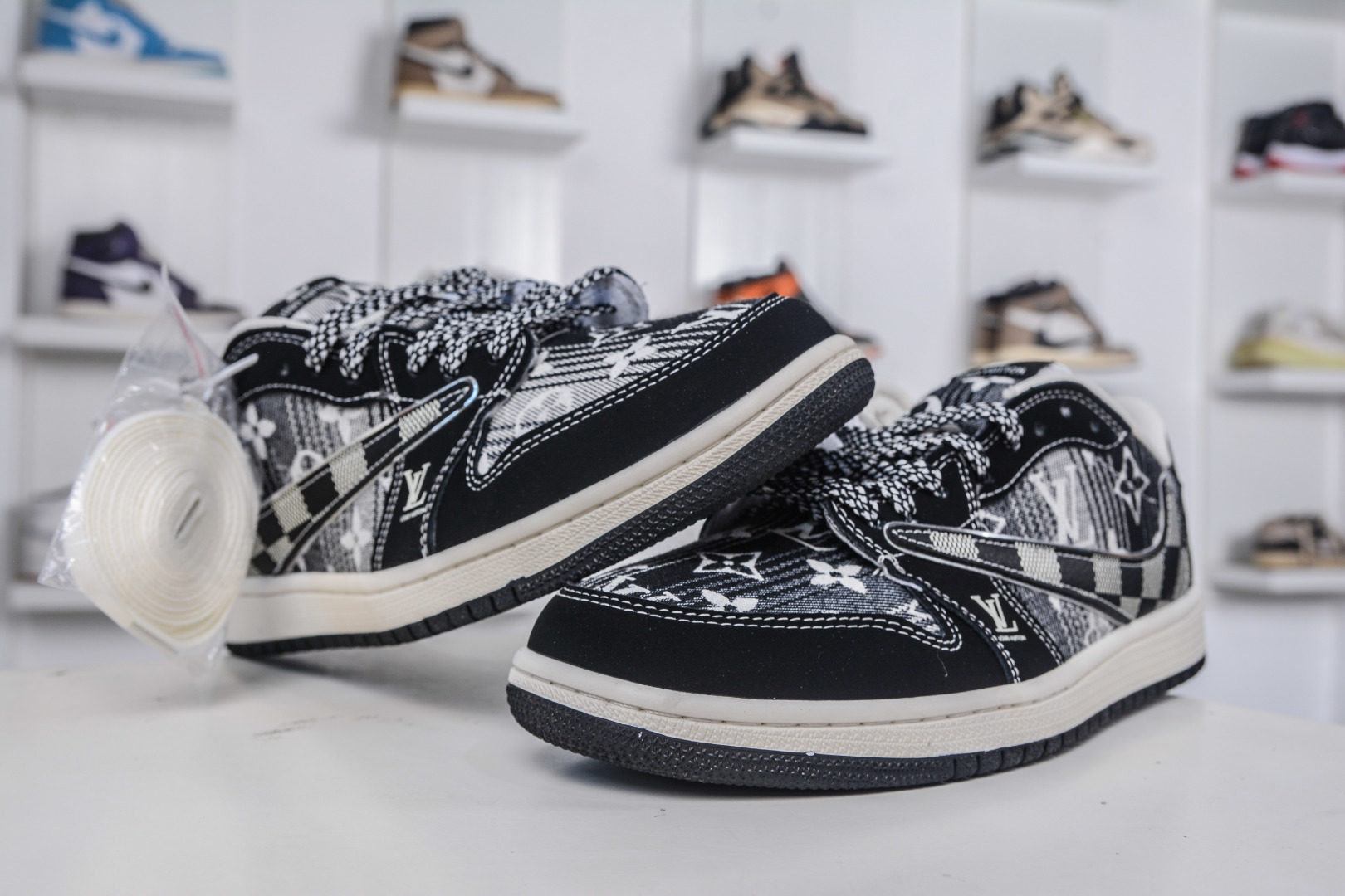 TS x Air Jordan x Louis Vuitton Air Jordan 1 Low - Black Grey Canvas 5 cmp i1757869417361 9815 0 3