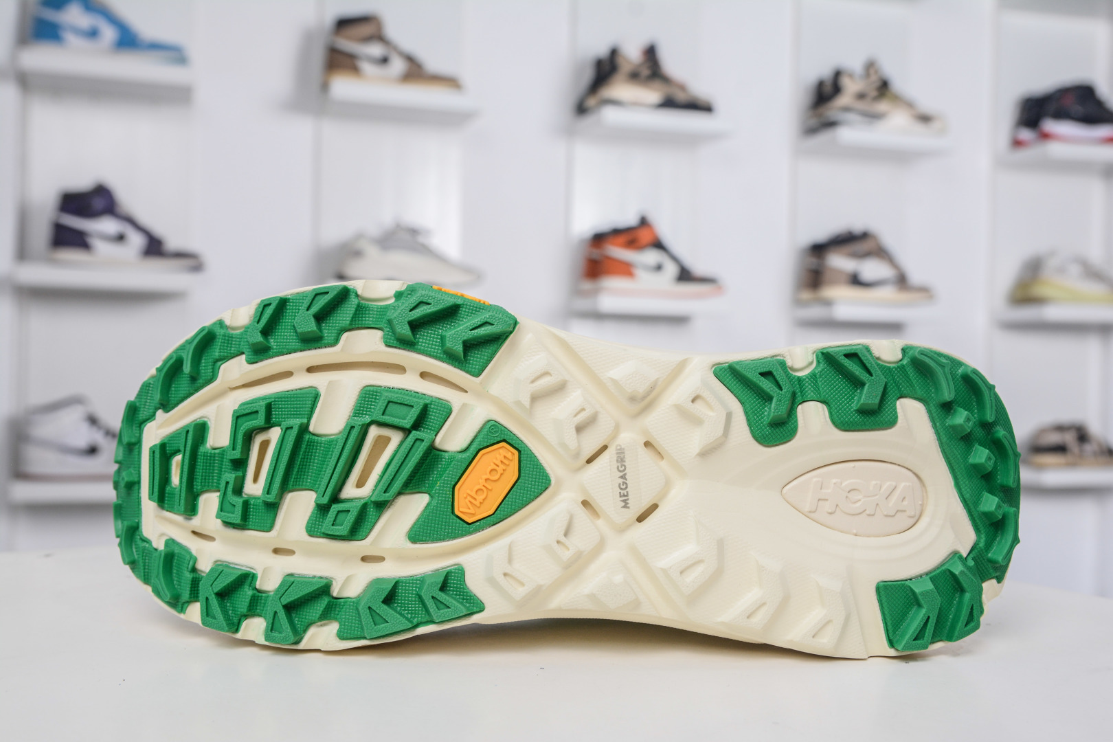 Hoka One One Mafate Speed 2 Low: Lightweight Trail Running Shoes 5 cmp i1757870026315 1555 0 4