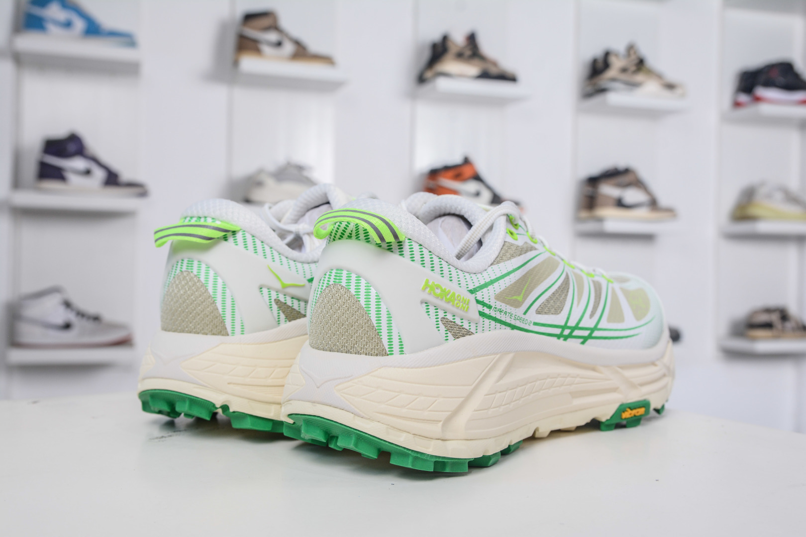 Hoka One One Mafate Speed 2 Low: Lightweight Trail Running Shoes 6 cmp i1757870026316 4725 0 5