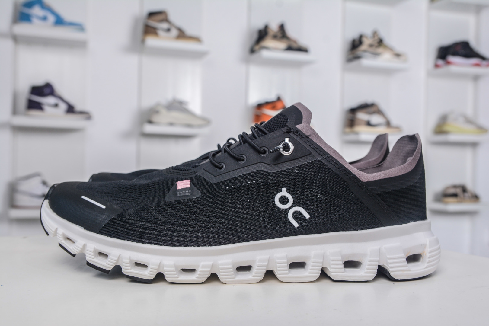 On Running Cloud 6 Coast Low Lightweight Comfortable Multifunctional Shoes 2 cmp i1757954557811 6135 0 0