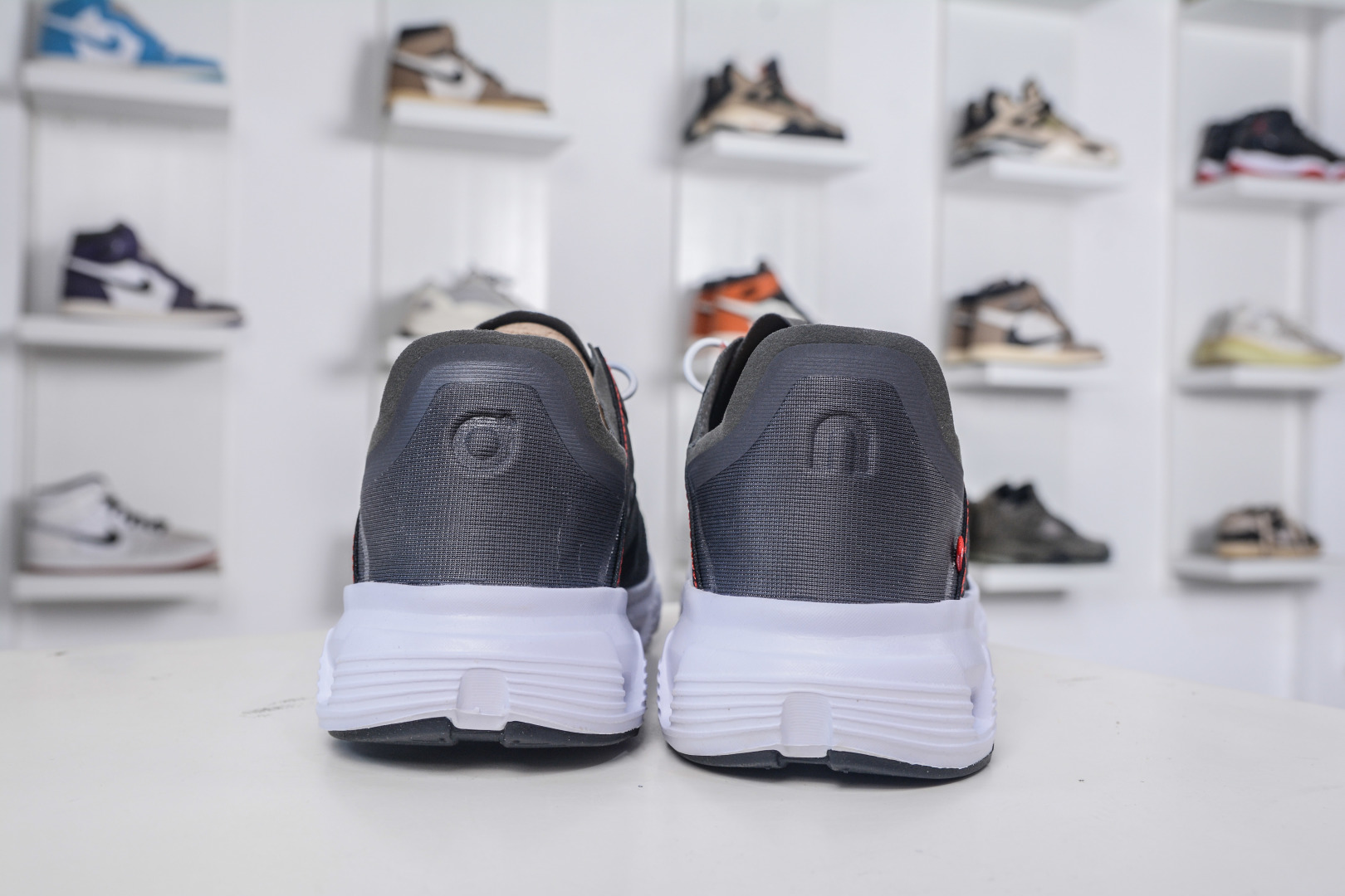 ON Running Cloud 6 Coast Low: Lightweight, Comfortable, and Versatile Shoes 3 cmp i1757954624822 5837 0 1