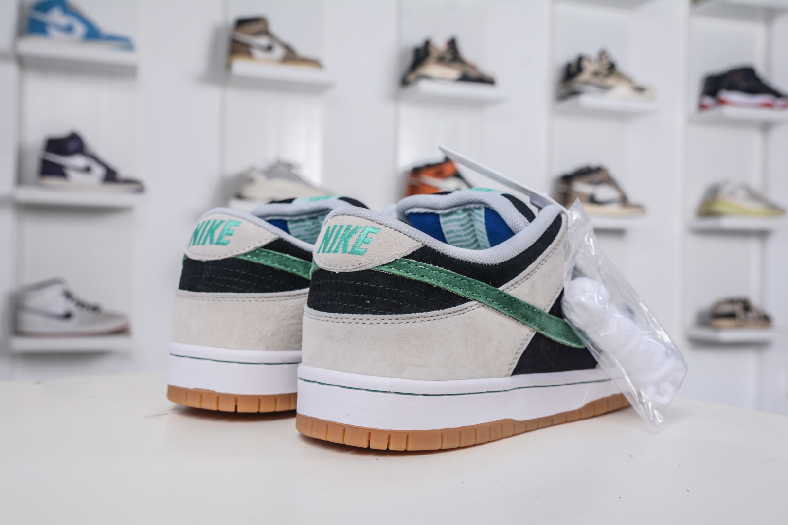 Nike SB Dunk Low Brown Black Green Premium Quality Sneakers HF3704-001 6 cmp i1757955014599 9704 0 5