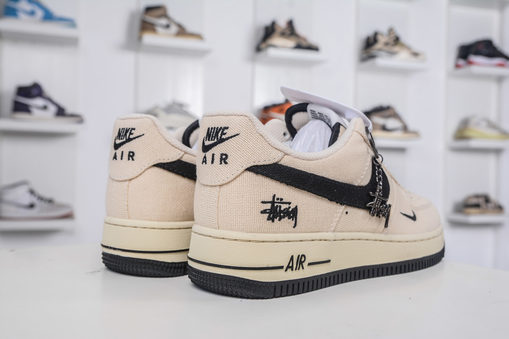 Nike Air Force 1 Low 07 x Stussy Collab Cream/Black Canvas Sneakers 7 cmp i1757955174696 8654 0 5
