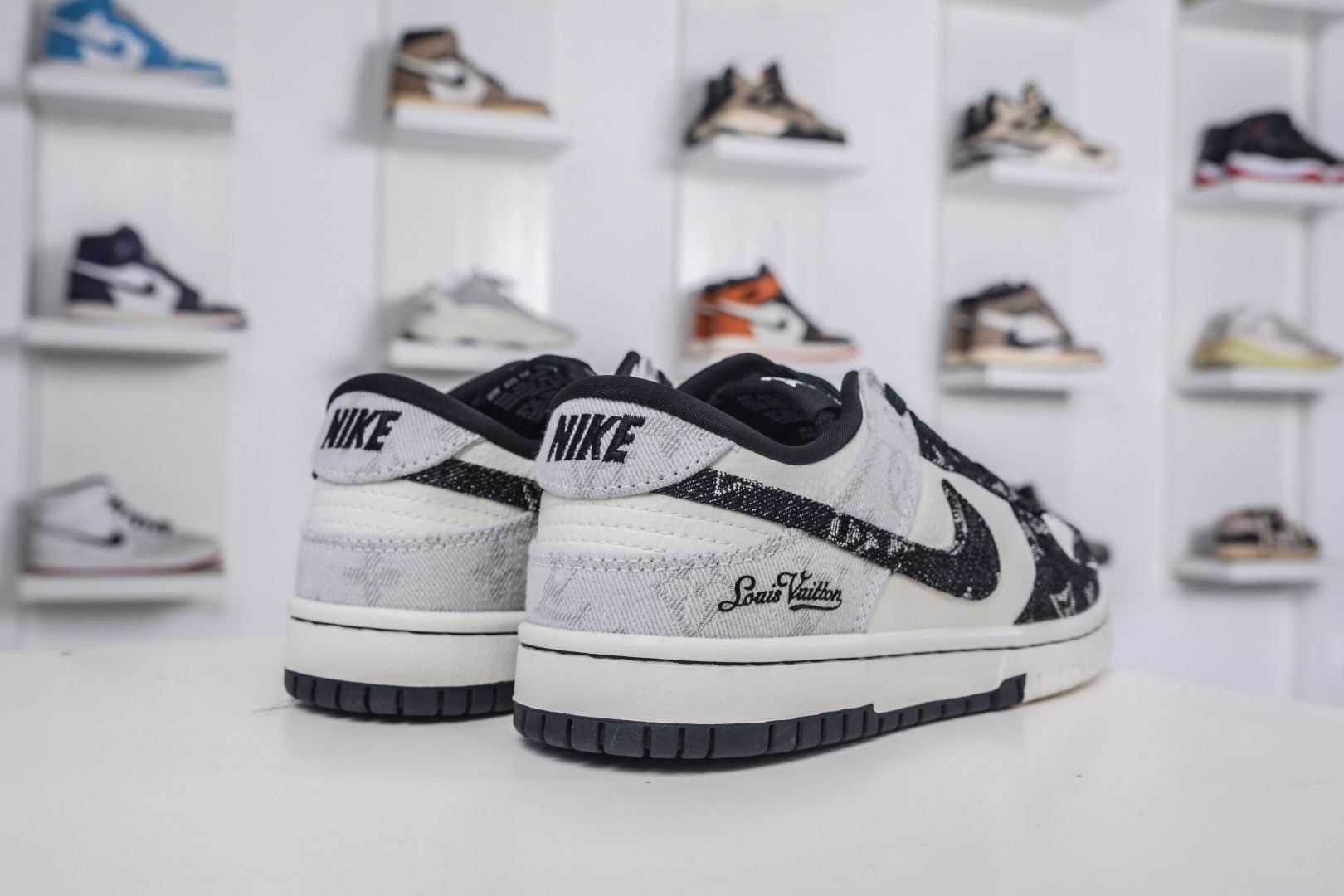 Nike SB Dunk Low x Louis Vuitton Black Gray Denim Sneakers 7 cmp i1757955375874 7298 0 5