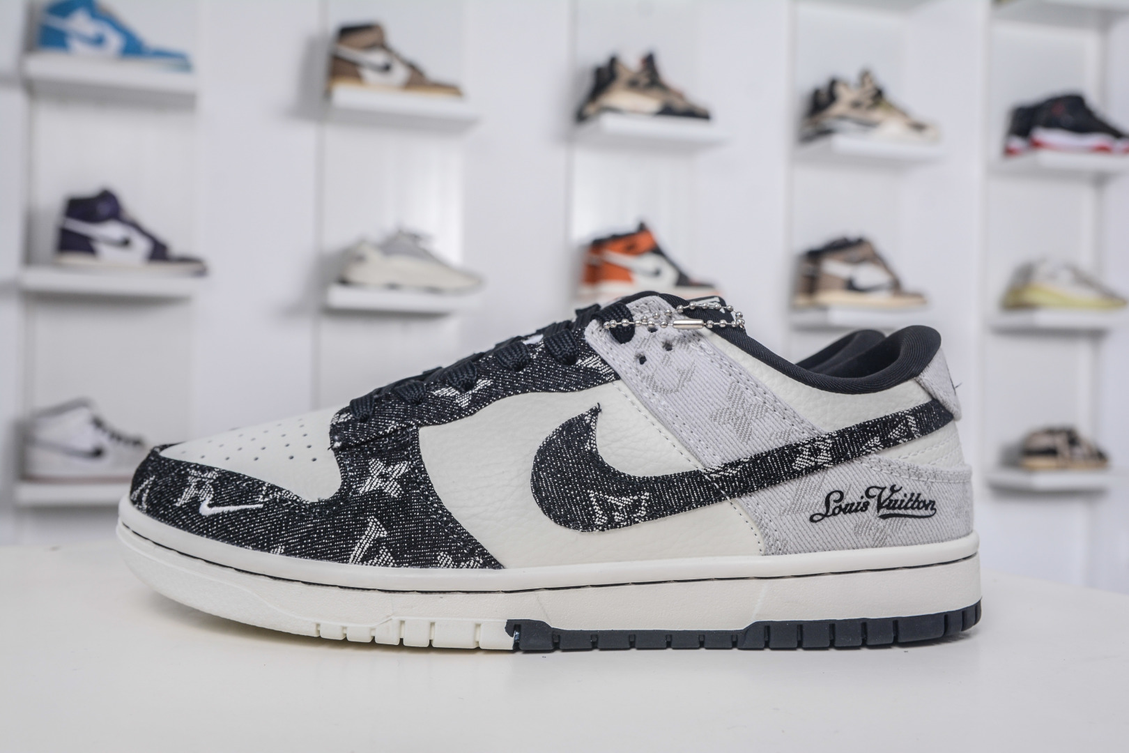 Nike SB Dunk Low x Louis Vuitton Black Gray Denim Sneakers 2 cmp i1757955378769 4506 0 0