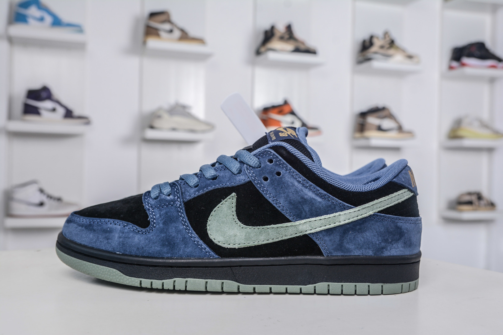 Nike Dunk SB 'Dust Noir' Sneakers - Premium Quality & Comfort, Size 36-45 1 cmp i1758039484850 895 0 0