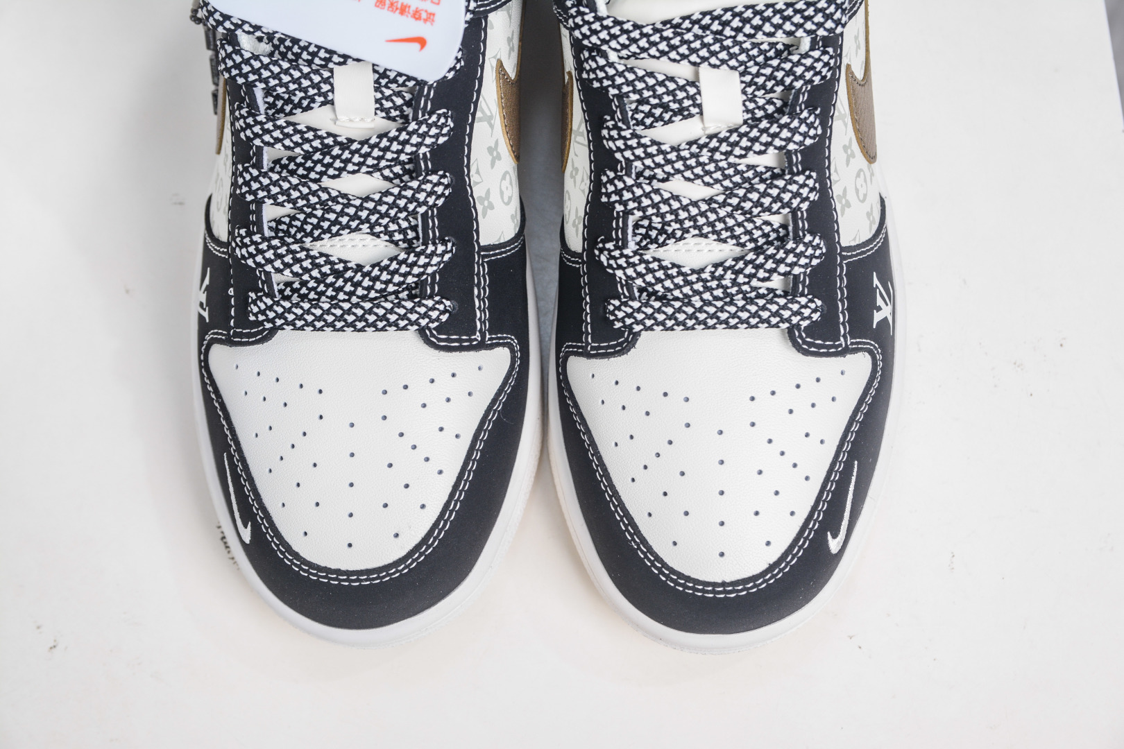 Nike SB Dunk Low x Louis Vuitton Collab Black White Brown, Premium Quality 10 cmp i1758039921025 6083 0 8