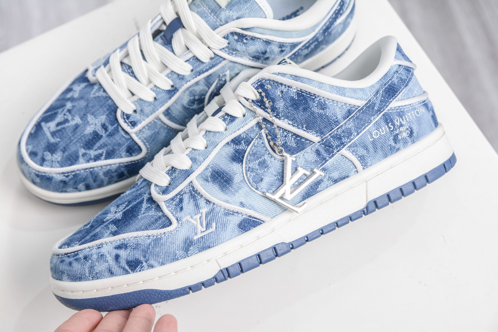 Nike SB Dunk Low x Louis Vuitton Collab Denim Sneakers - Limited Edition 7 cmp i1758039987296 9883 0 6