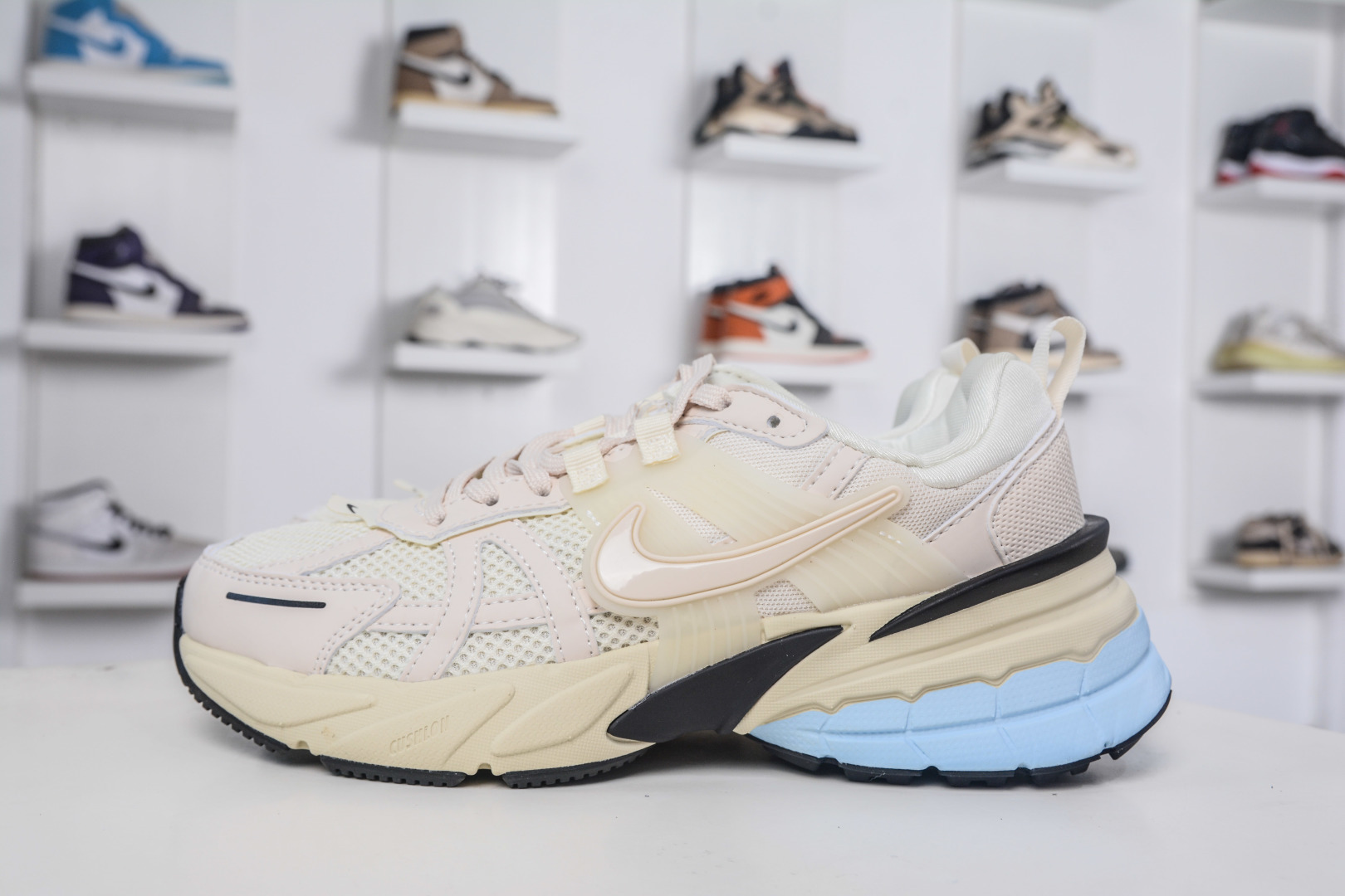 Nike V2K Runtekk Low-Top Retro Sneakers - Cushioned, Anti-Slip, Stylish