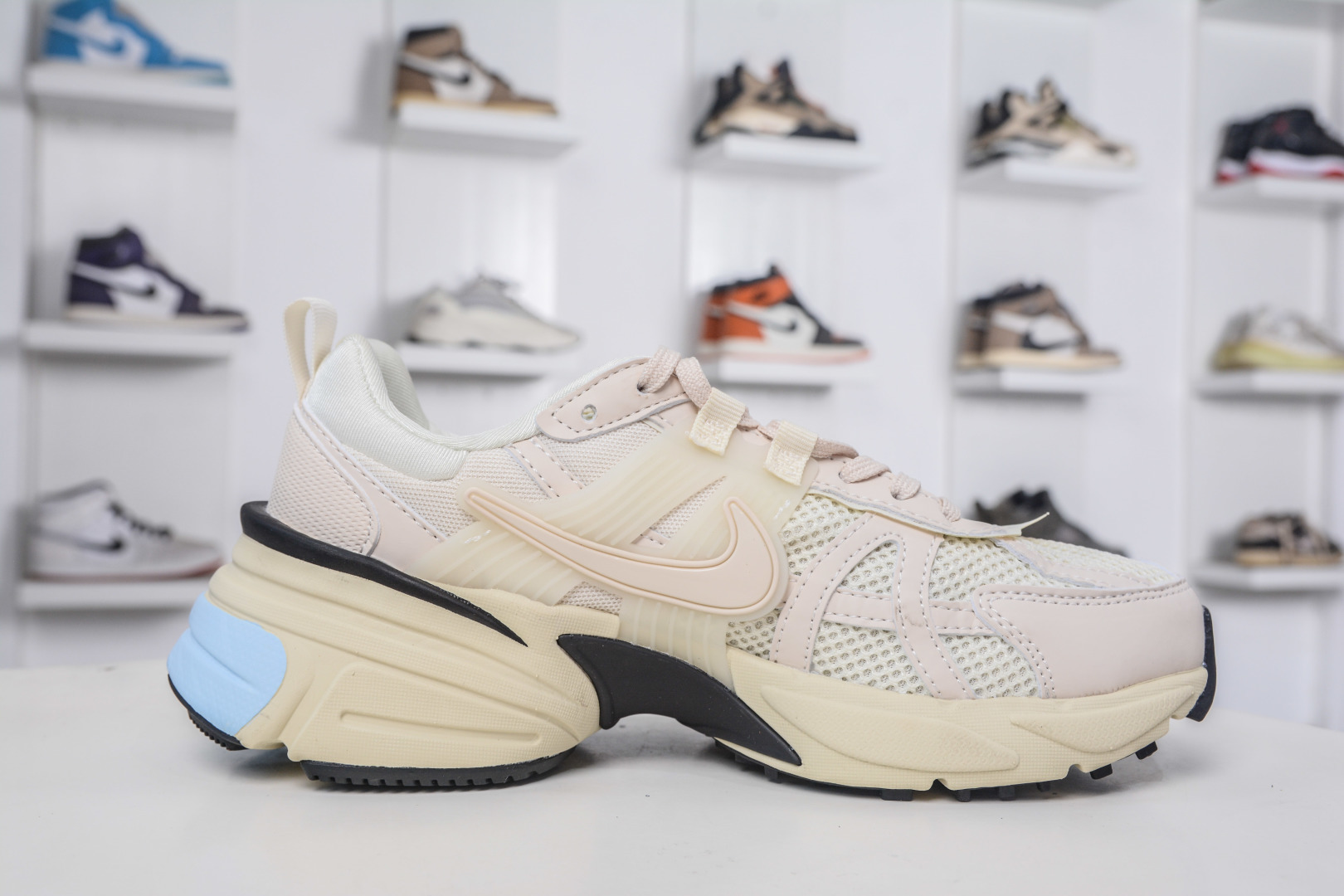 Nike V2K Runtekk Low-Top Retro Sneakers - Cushioned, Anti-Slip, Stylish 3 cmp i1758040062846 5140 0 2