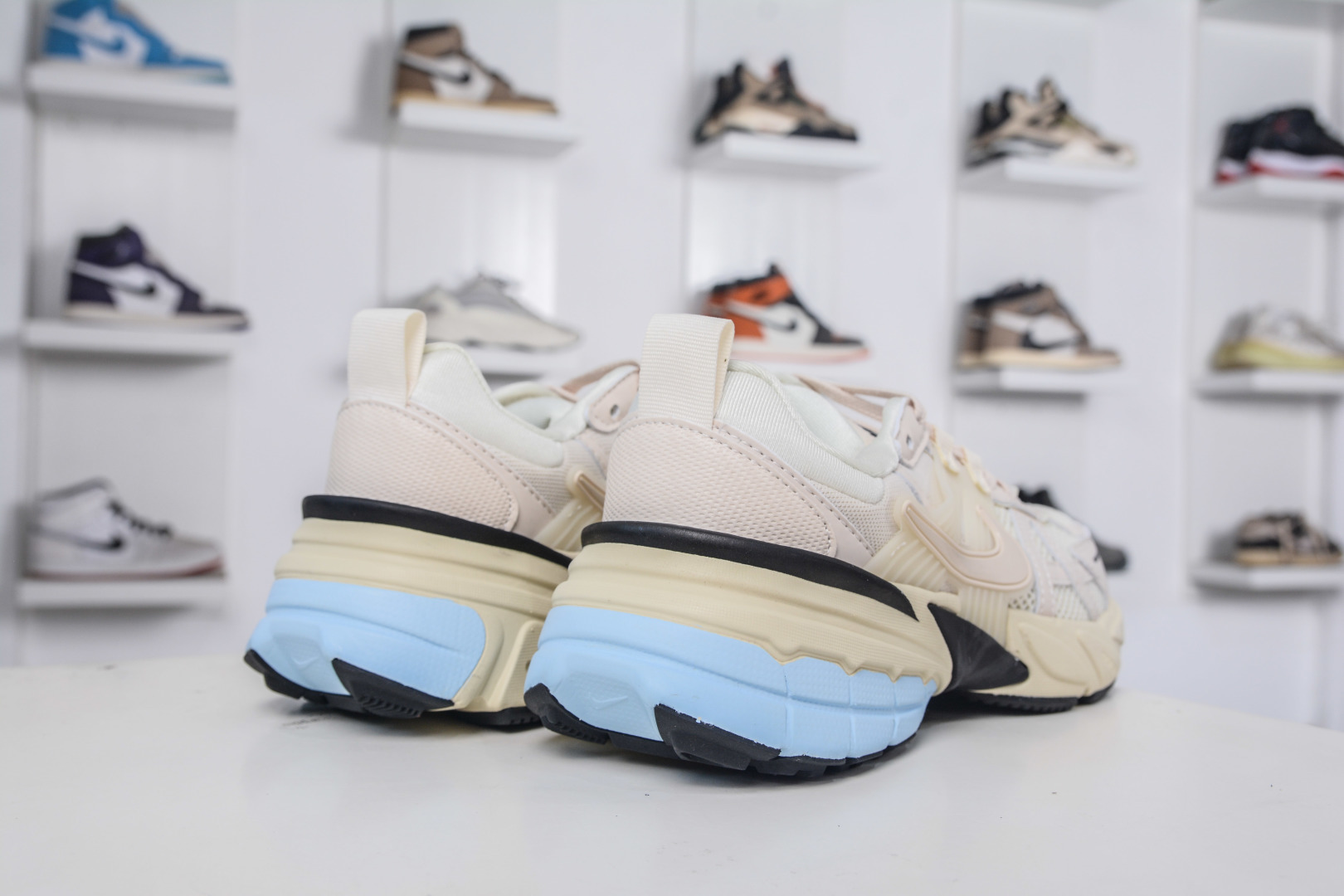 Nike V2K Runtekk Low-Top Retro Sneakers - Cushioned, Anti-Slip, Stylish 6 cmp i1758040063787 970 0 5