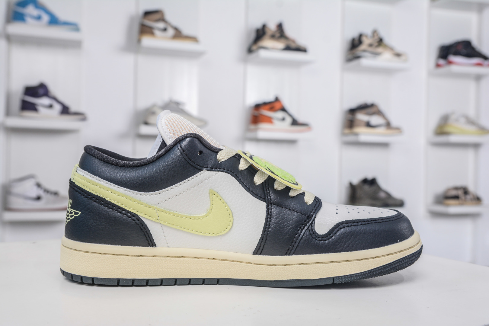 Air Jordan 1 Low White Black Electric Green - Iconic Style & Comfort 4 cmp i1758040312627 9720 0 2