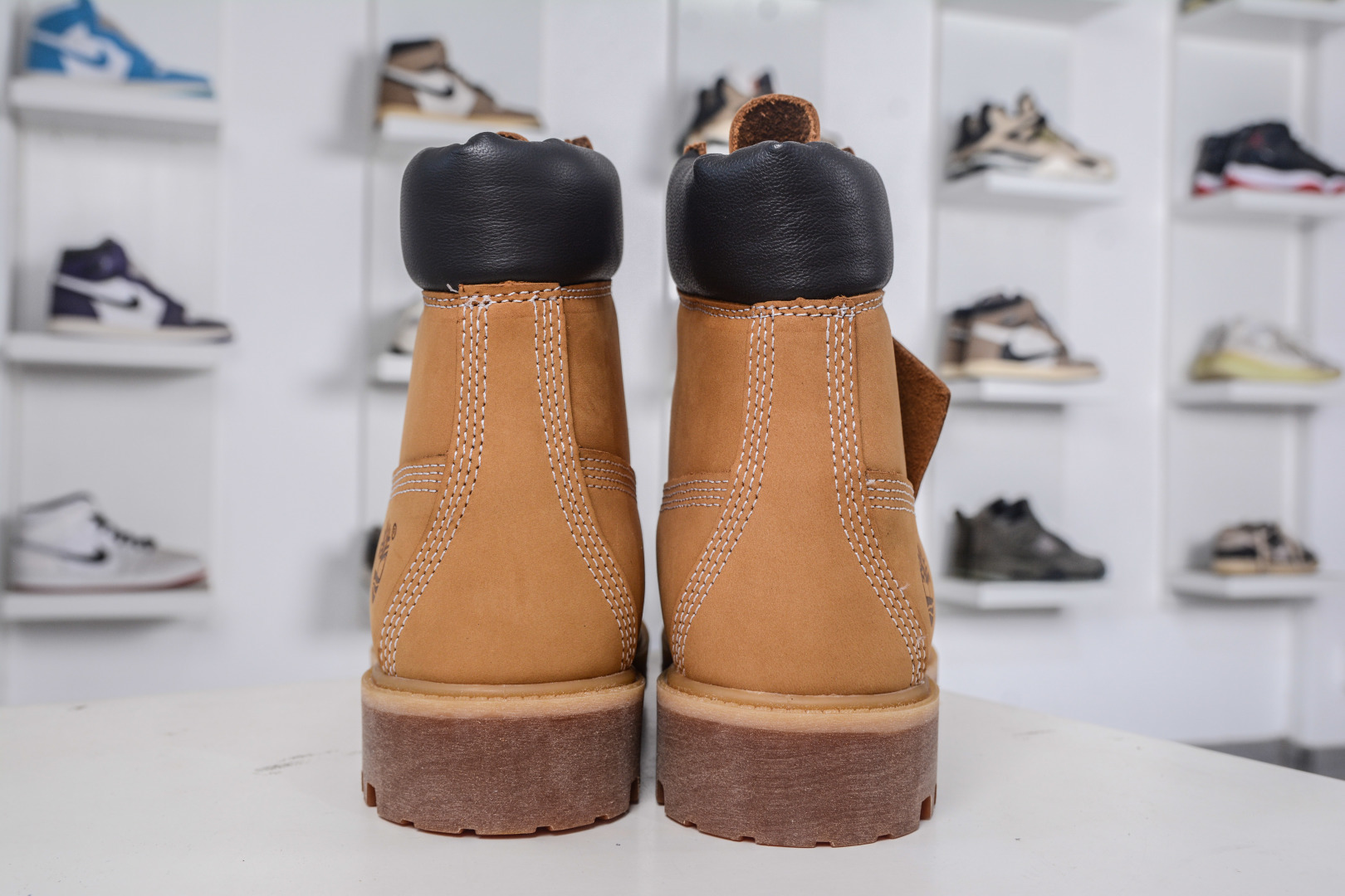 Timberland Classic Waterproof Leather Boots for Men and Women - Premium Quality 2 cmp i1758040604792 9883 0 1