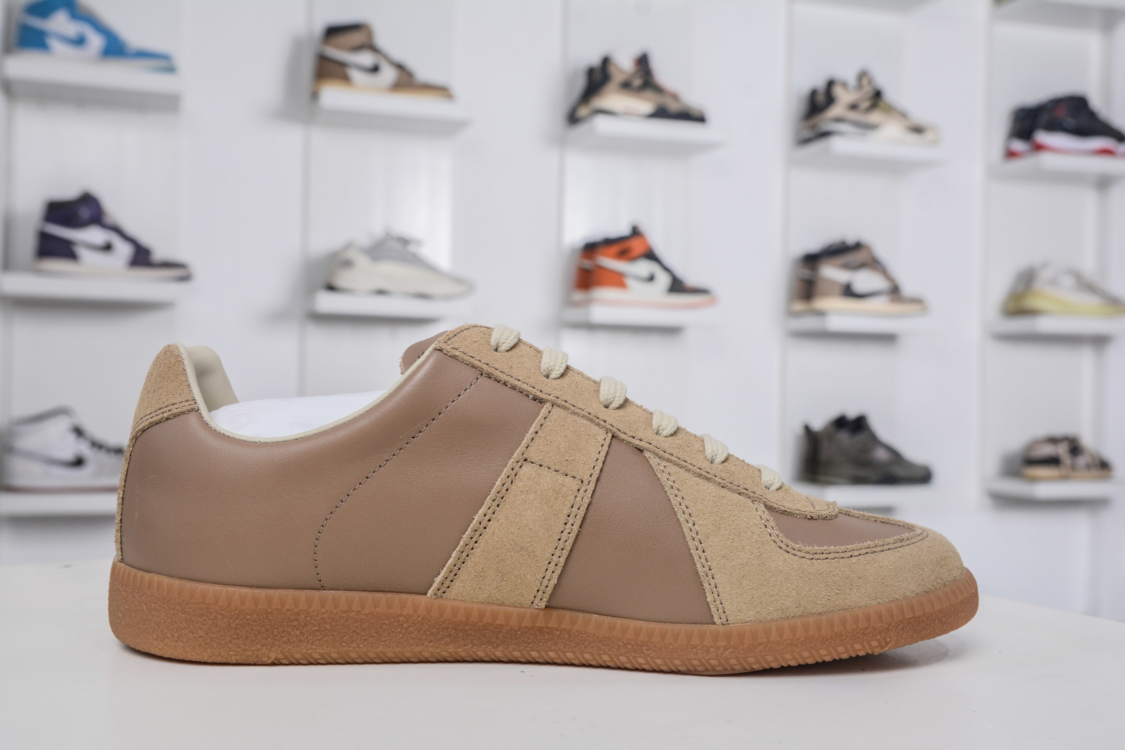 Maison Margiela Replica Sneakers - Calfskin Leather, Suede, and Rubber Sole 4 cmp i1758040778583 7054 0 2
