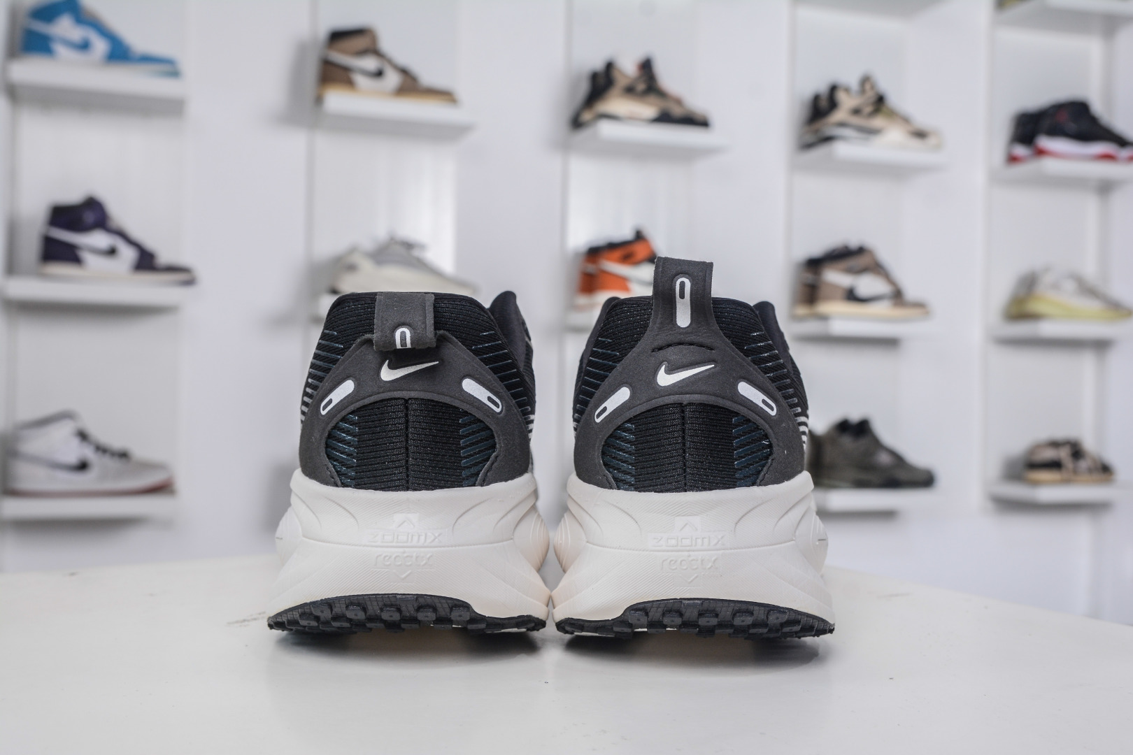 Nike Vomero 18 Running Shoes - Comfortable, Durable, and Stylish for Everyday Use 3 cmp i1758040841886 8862 0 1