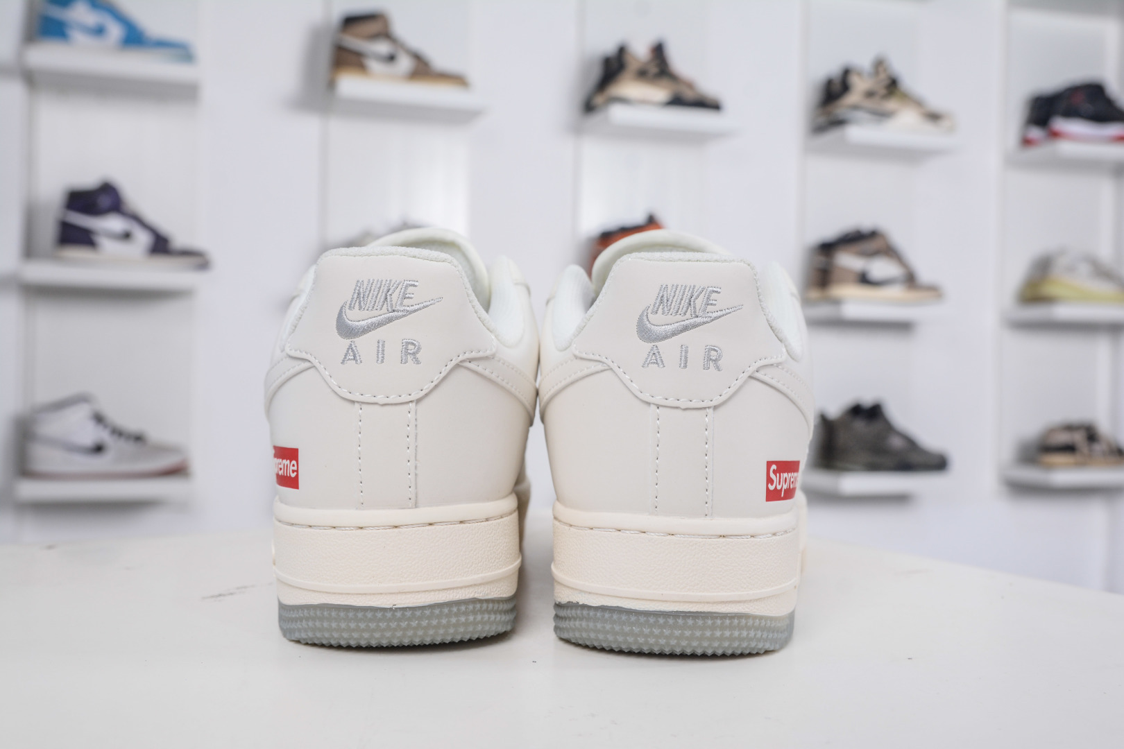 Nike Air Force 1 Low 07 x Supreme SUP联名-米白灰水晶底 XX3168-178