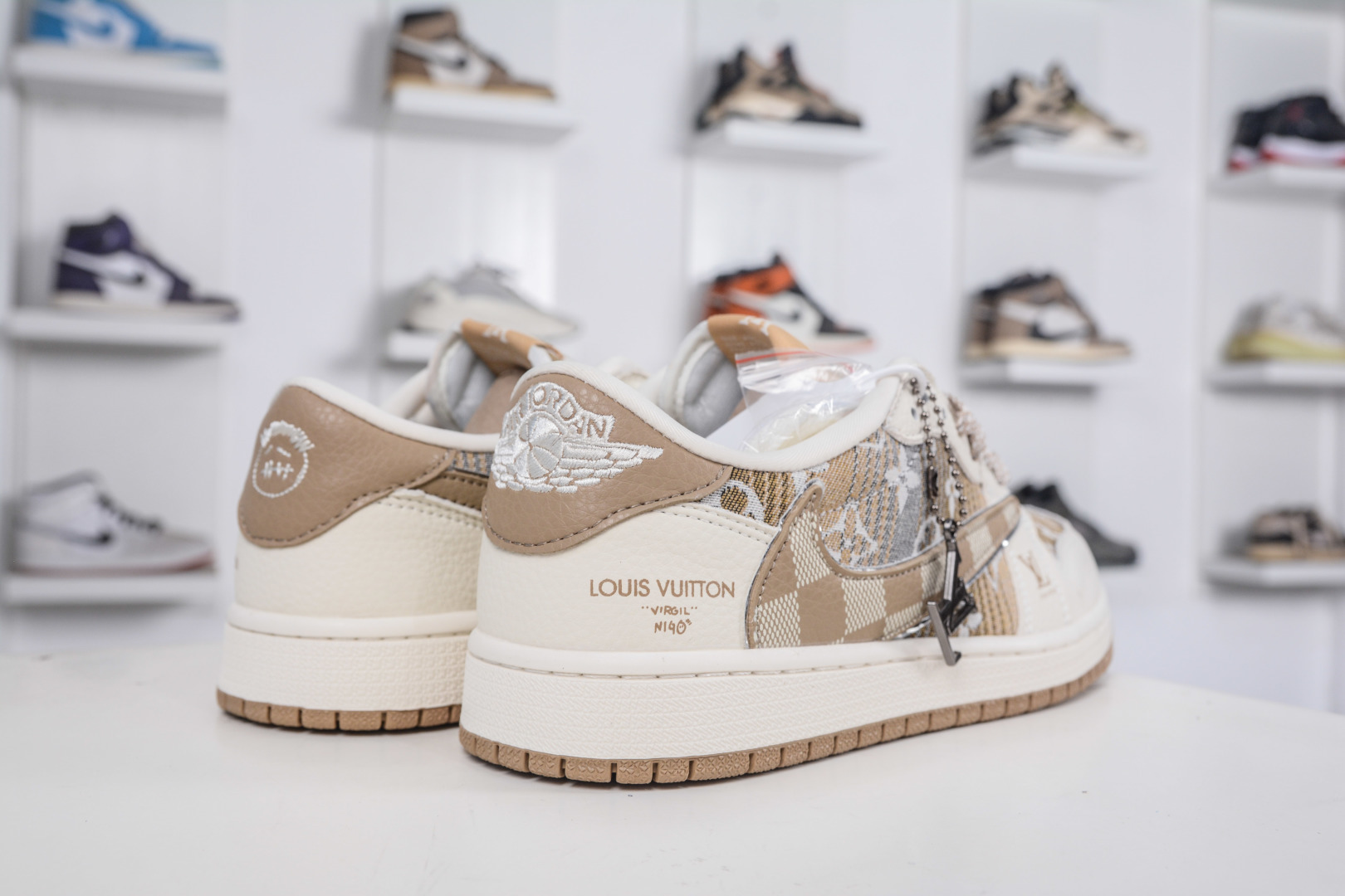 TS x Air Jordan x Louis Vuitton AJ1 Low 倒钩低帮LV联名-白黄帆布 XS2025-065