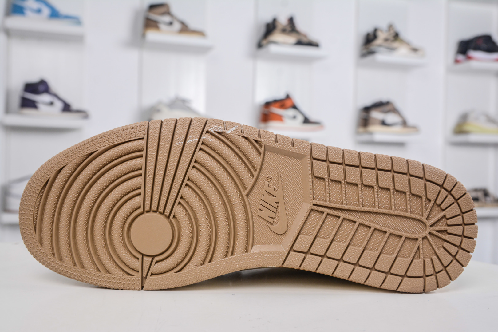 TS x Air Jordan x Louis Vuitton AJ1 Low 倒钩低帮LV联名-白黄帆布 XS2025-065