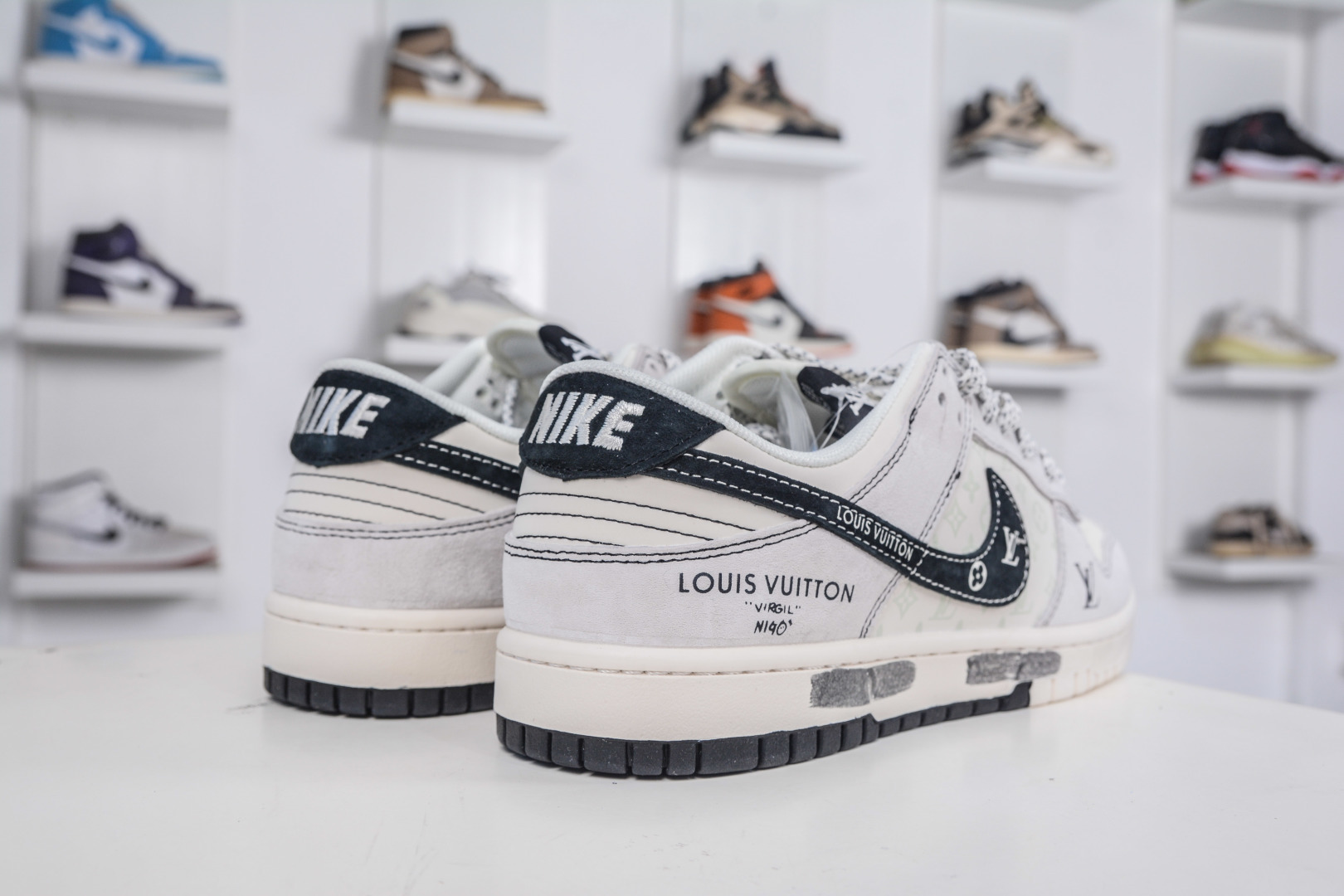 Nike SB Dunk Low x Louis Vuitton LV联名-涂鸦双拼 CX5050-Y01