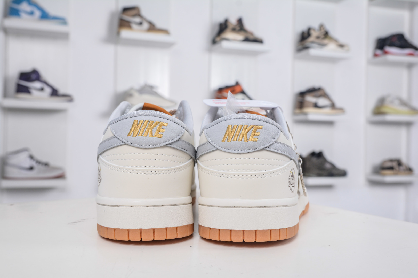 Nike SB Dunk Low x Ju Do It JDI联名-白灰小勾 LW1818-122