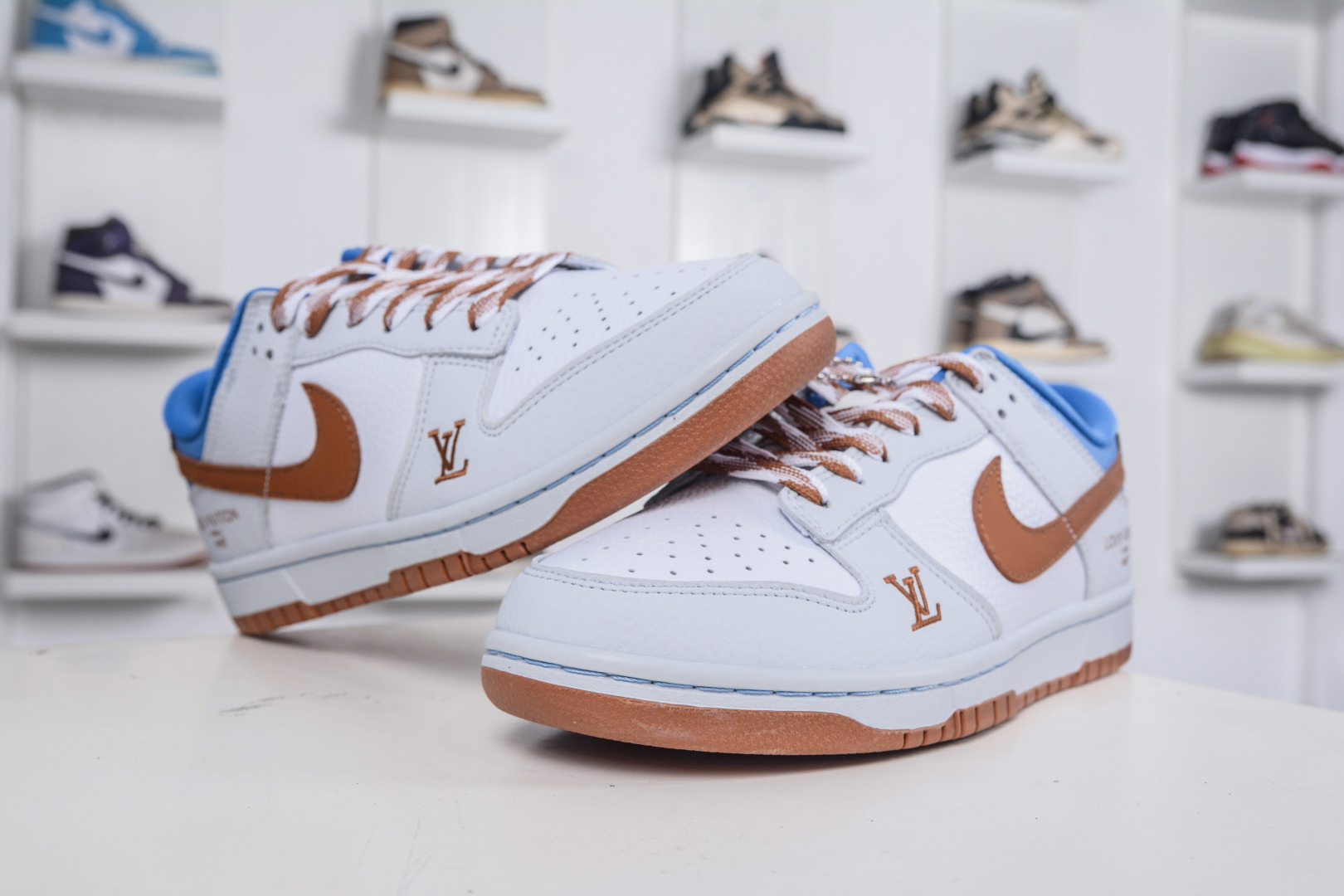 Nike SB Dunk Low x Louis Vuitton LV联名-白蓝棕 SC0601-474