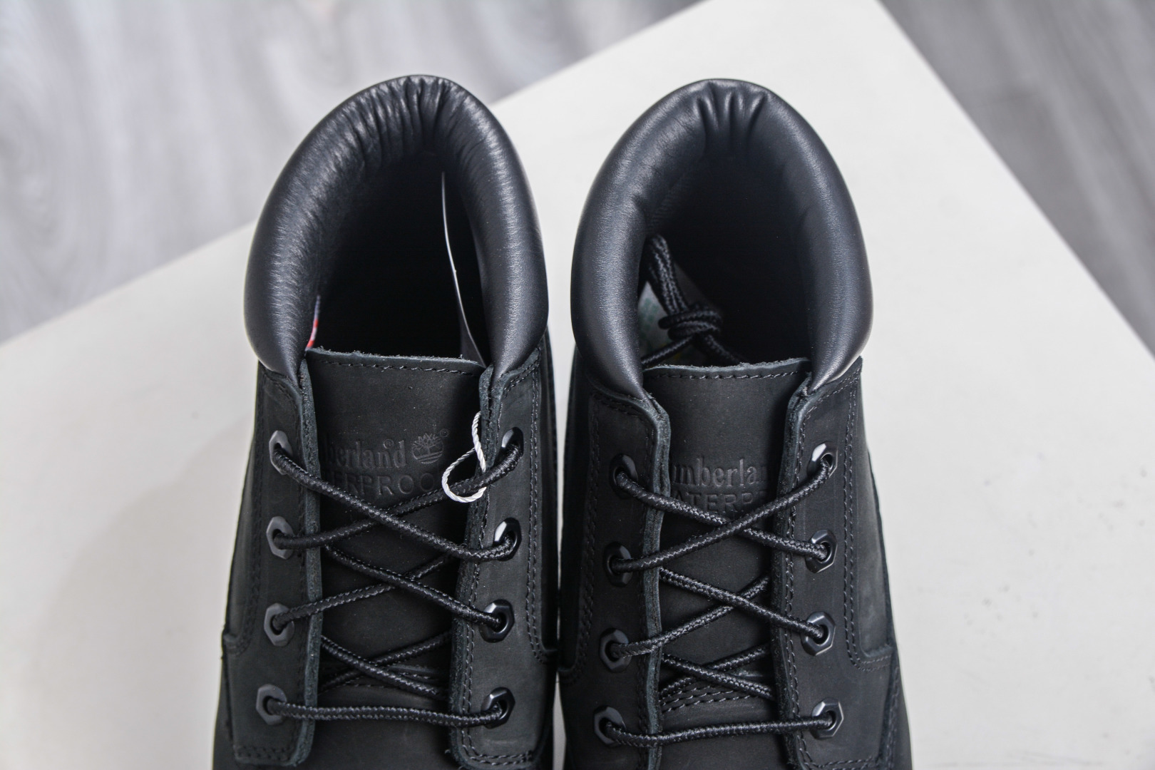 310 顶级 添柏岚/天伯伦 Timberland 踢不烂/经典款中帮黑色32085