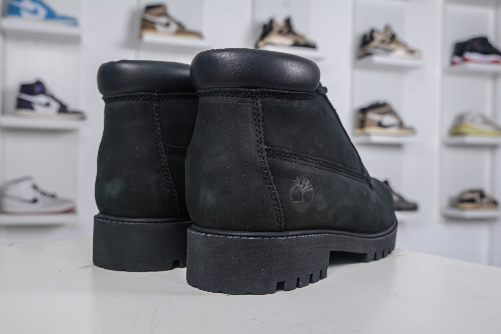 310 顶级 添柏岚/天伯伦 Timberland 踢不烂/经典款中帮黑色32085