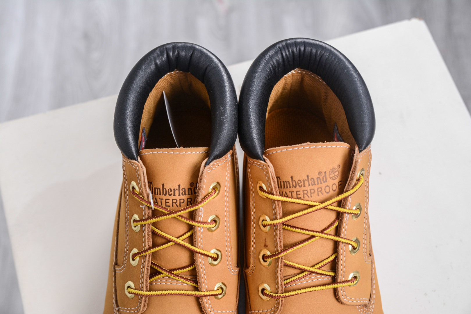 310 顶级 添柏岚/天伯伦 Timberland 踢不烂/经典款中帮黄色23061