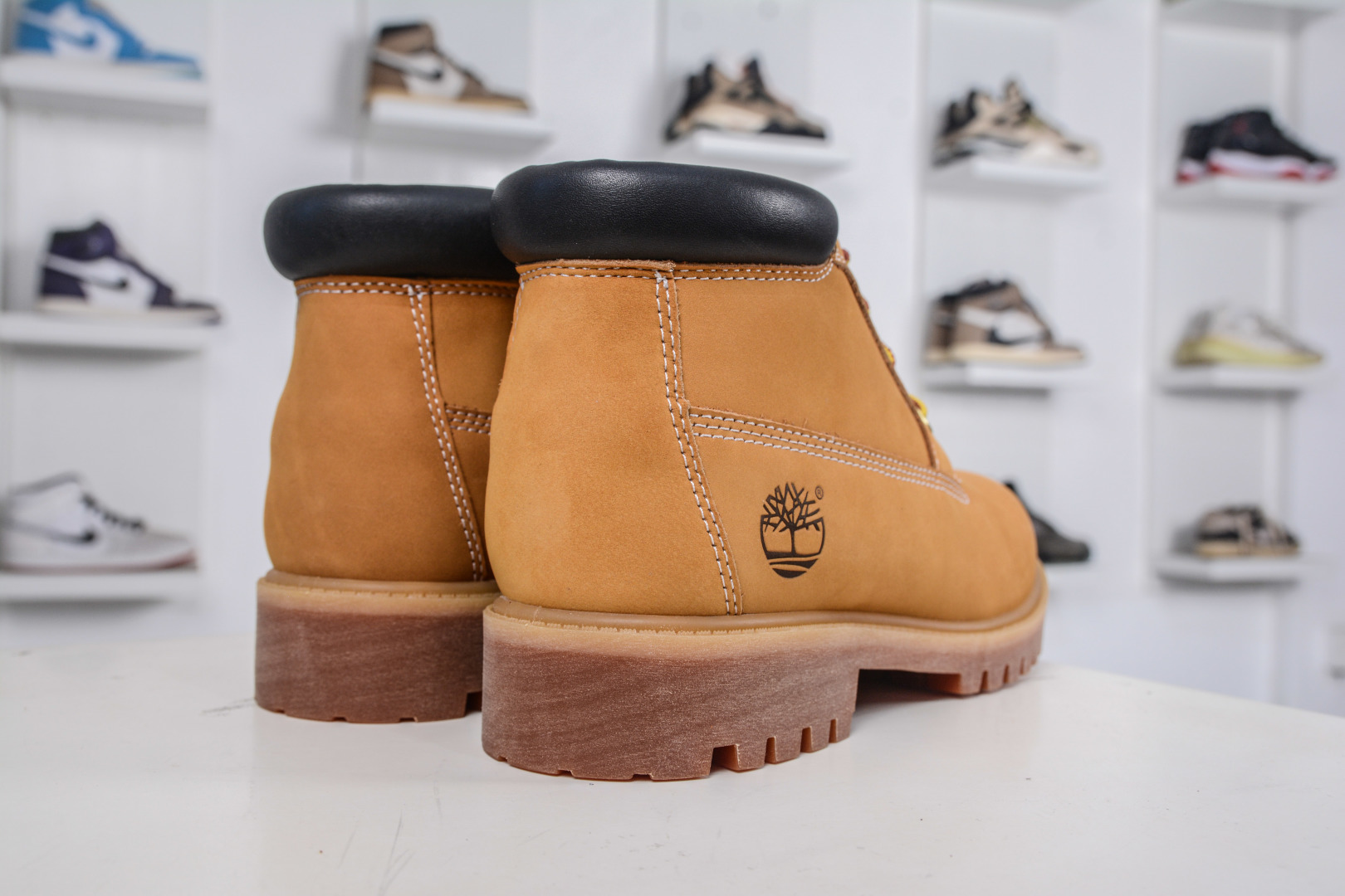 310 顶级 添柏岚/天伯伦 Timberland 踢不烂/经典款中帮黄色23061