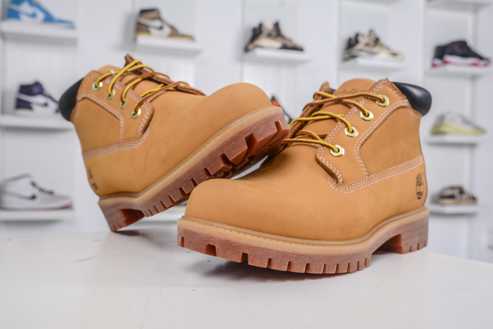 310 顶级 添柏岚/天伯伦 Timberland 踢不烂/经典款中帮黄色23061