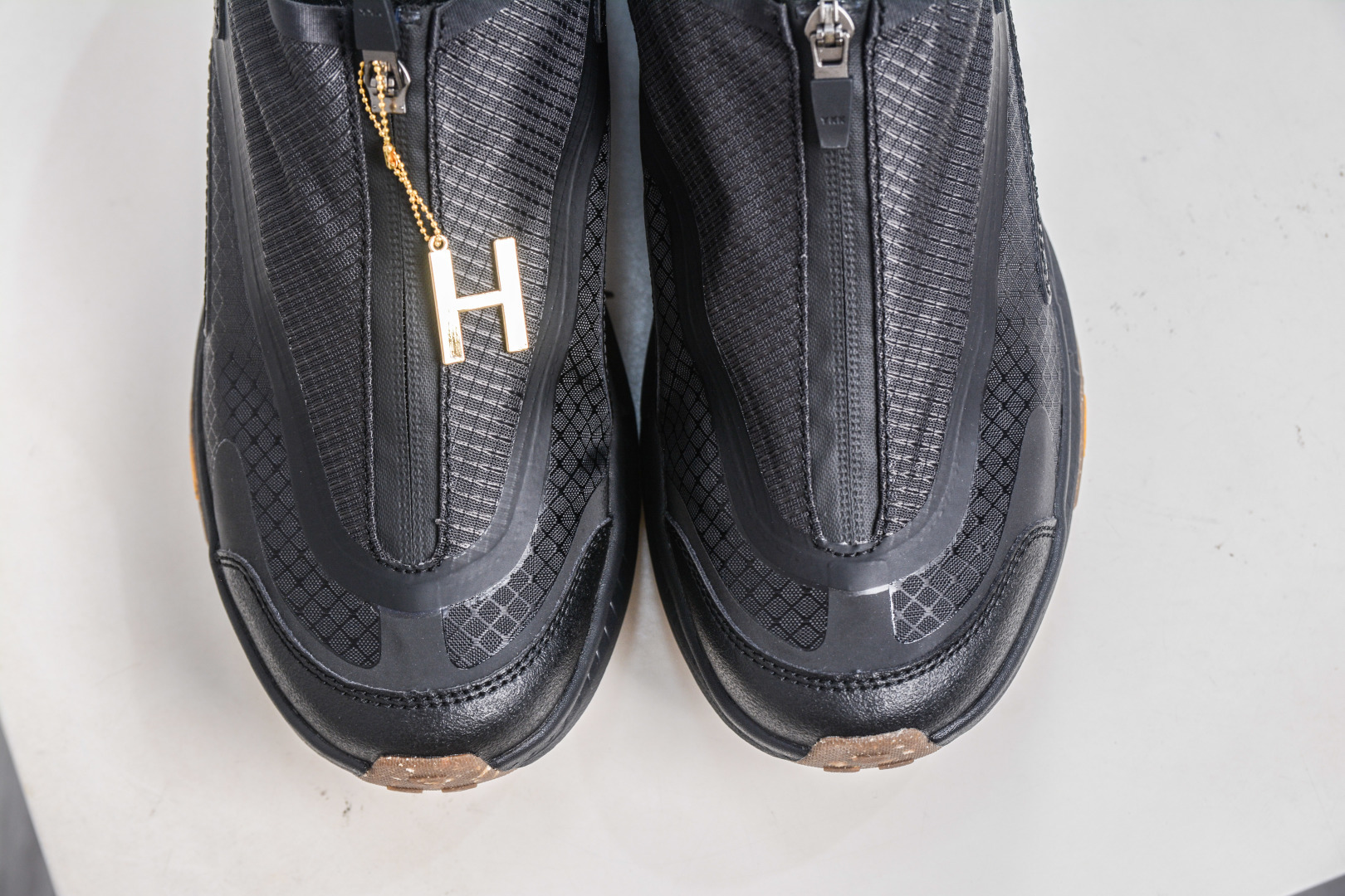 210 X版 HOKA ONE ONE PROJECT TRANSPORT 舒适百搭防滑耐磨低帮生活休闲鞋 1162850/CRBN