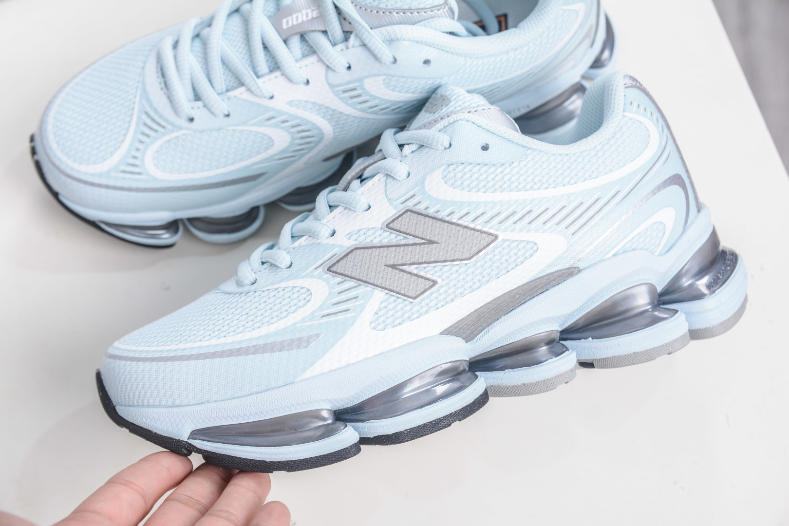 220 X版 New Balance NB2000 舒适百搭防滑耐磨低帮 休闲跑步鞋 U2000PBC