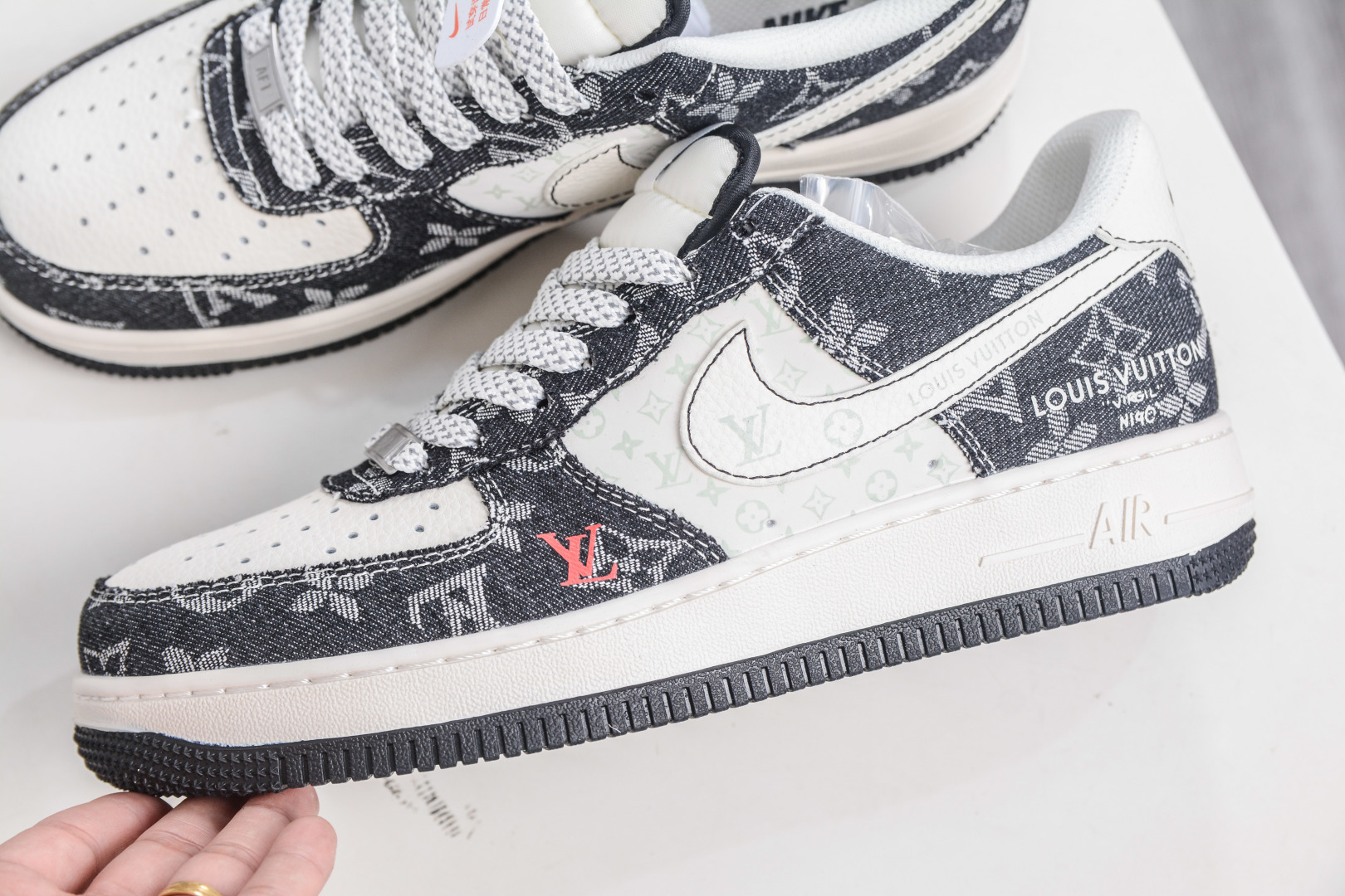 260 Nike Air Force 1 Low 07 x Louis Vuitton LV联名-牛仔米黑缝线 MZ9588-815-Chinese UA Cheap High Quatity Brand Clothes Bags handbags Sneakers wholesale wholesaler seller from China Factory suppliers Fashion Clothing Shoes best Quality Beautiful Price 260 Nike Air Force 1 Low 07 x Louis Vuitton LV联名-牛仔米黑缝线 MZ9588-815