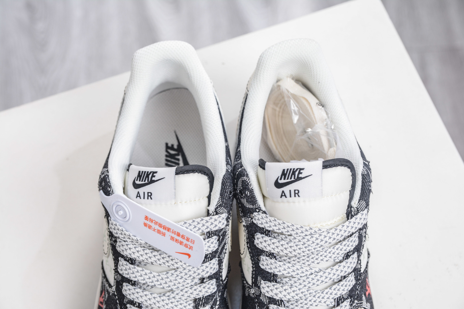 260 Nike Air Force 1 Low 07 x Louis Vuitton LV联名-牛仔米黑缝线 MZ9588-815-Chinese UA Cheap High Quatity Brand Clothes Bags handbags Sneakers wholesale wholesaler seller from China Factory suppliers Fashion Clothing Shoes best Quality Beautiful Price 260 Nike Air Force 1 Low 07 x Louis Vuitton LV联名-牛仔米黑缝线 MZ9588-815