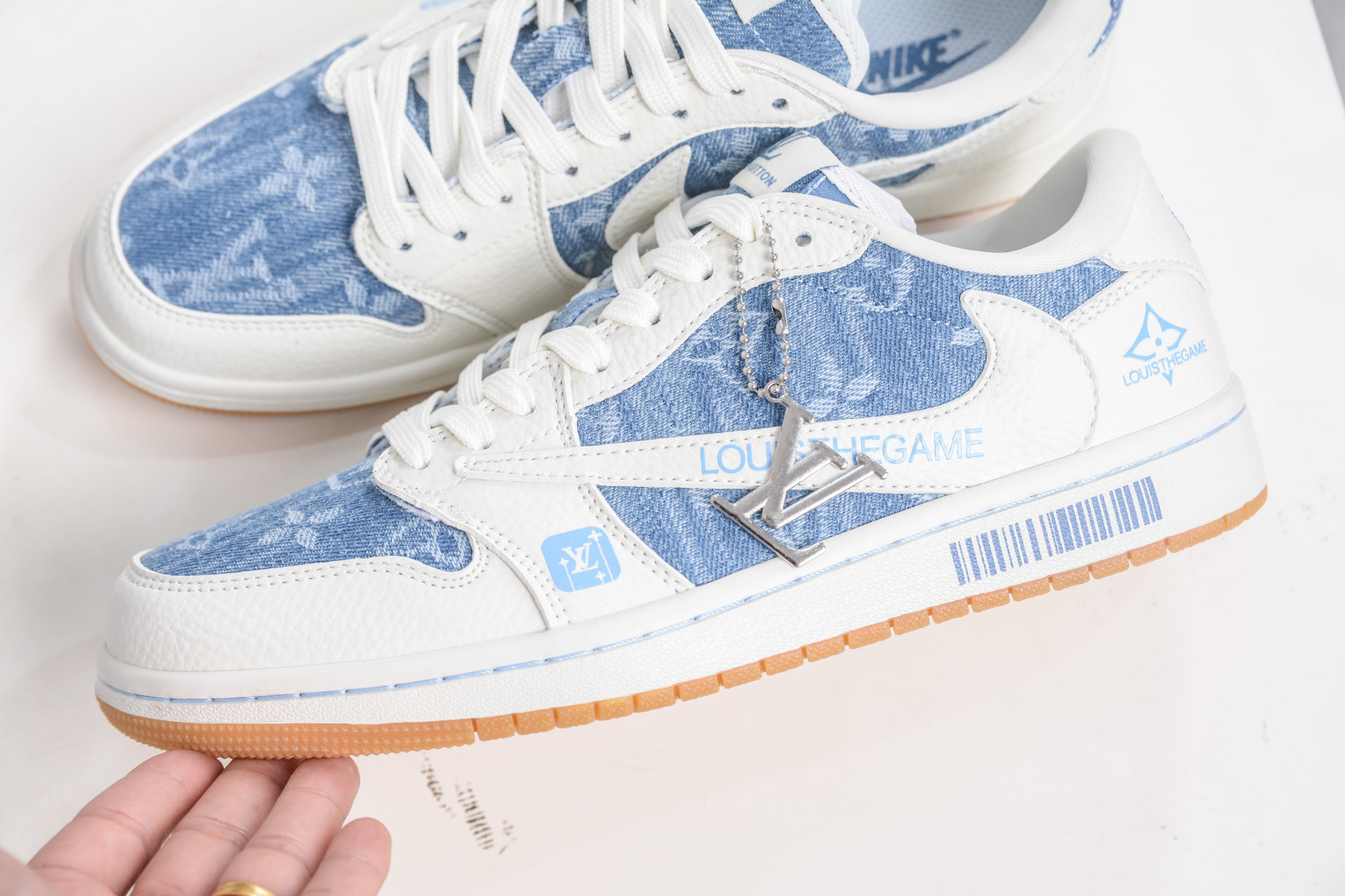 TS x Air Jordan x Louis Vuitton AJ1 Low 倒钩低帮LV联名-白蓝牛仔 SC0601-053