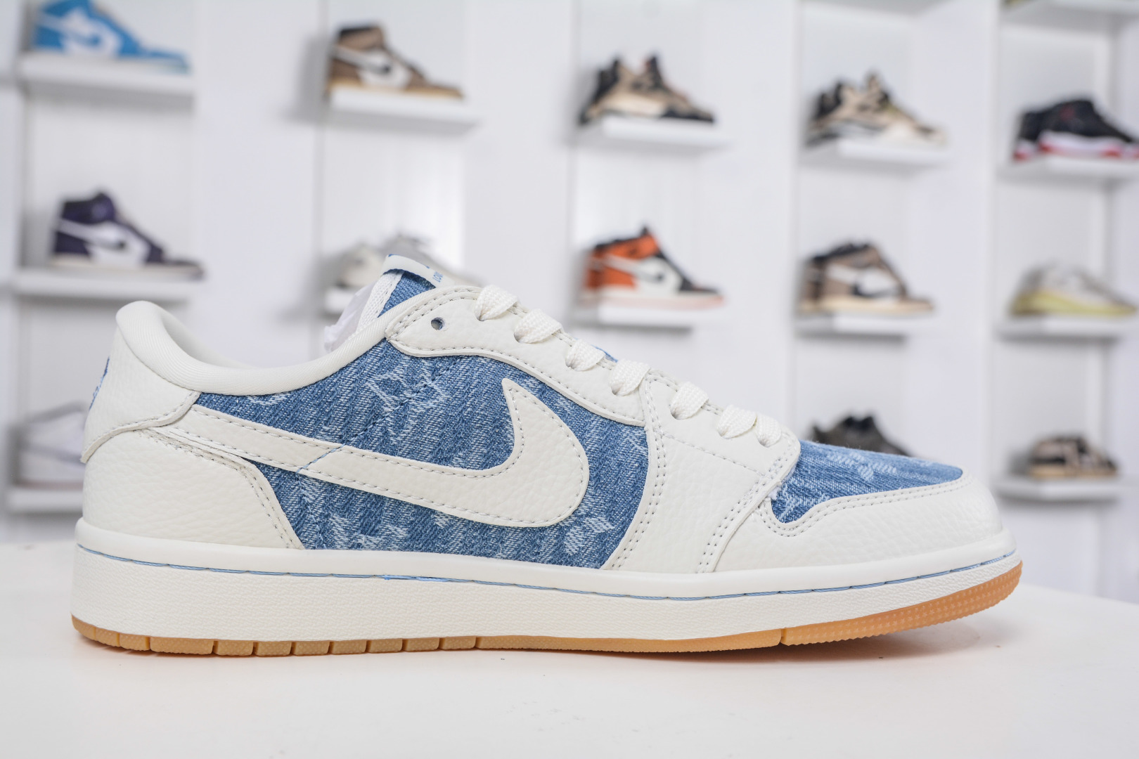 TS x Air Jordan x Louis Vuitton AJ1 Low 倒钩低帮LV联名-白蓝牛仔 SC0601-053