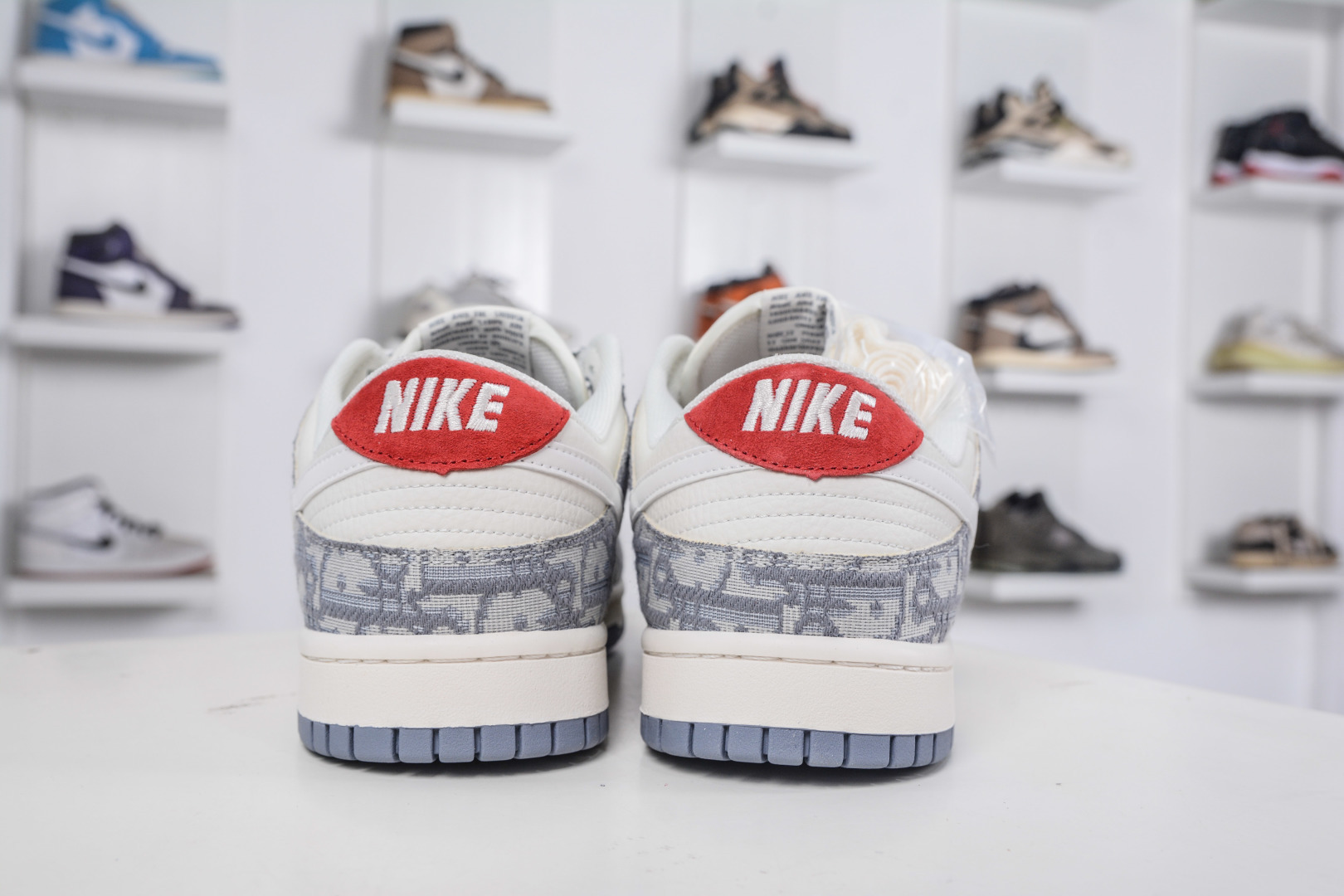 Nike SB Dunk Low x DIOR 迪奥联名-迪奥灰花纹 CS1688-122
