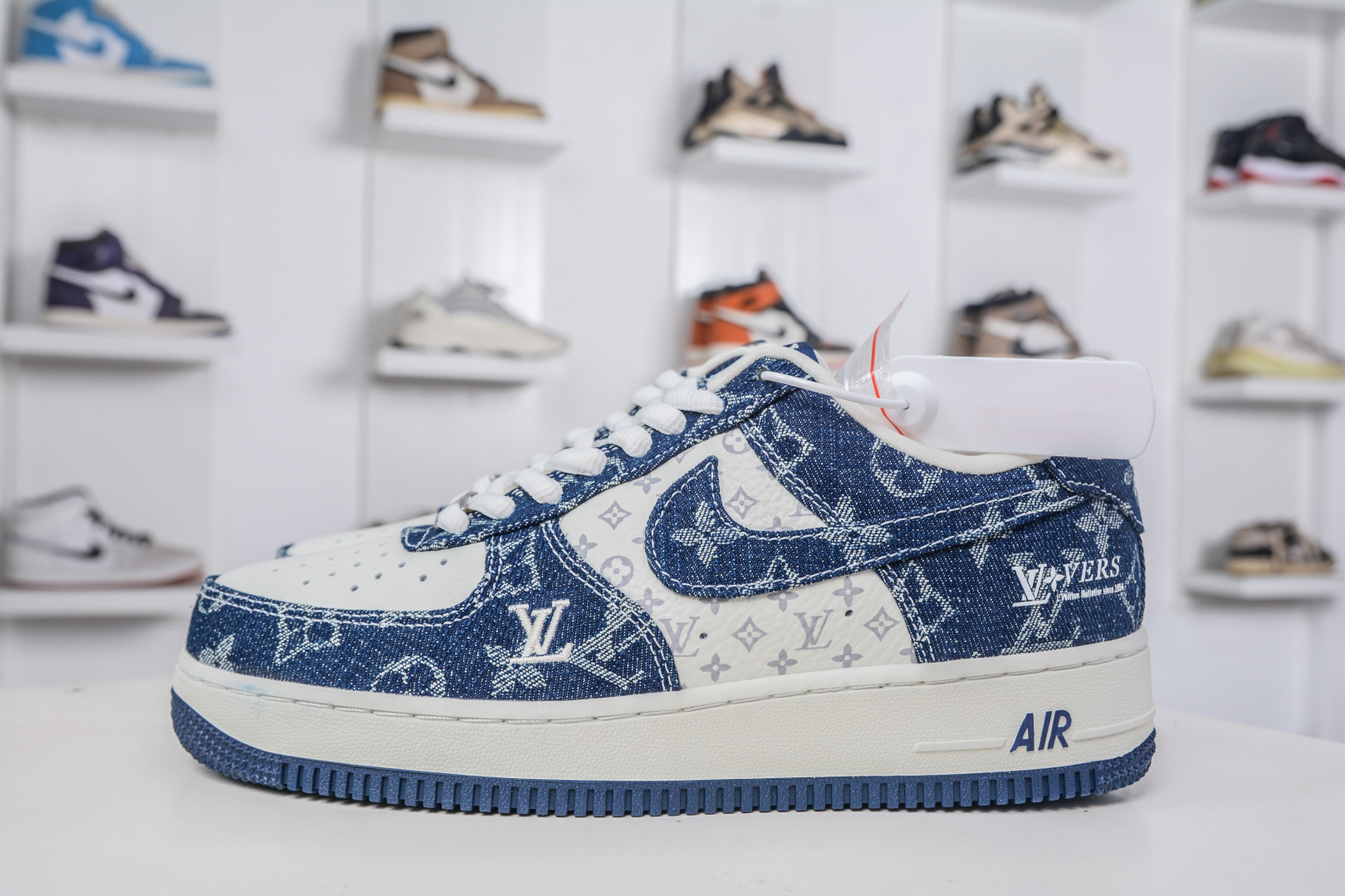 Nike Air Force 1 Low x Louis Vuitton White Blue Denim Sneakers 1 cmp i1758306417506 652 0 0