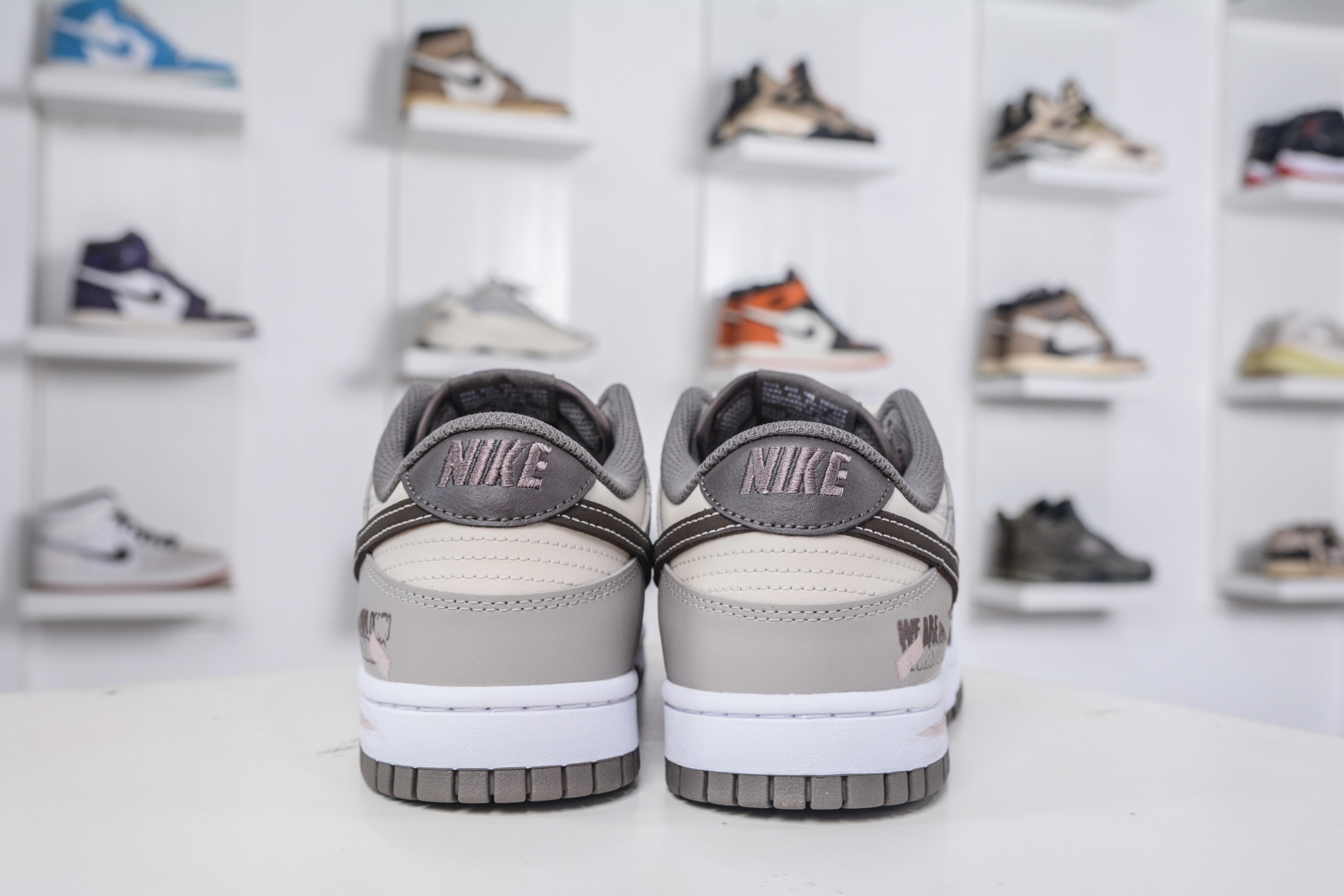 Nike Dunk Low Retro Brown Grey HF5441-111, Sunset-Inspired Sneakers 3 cmp i1758306558982 5622 0 1