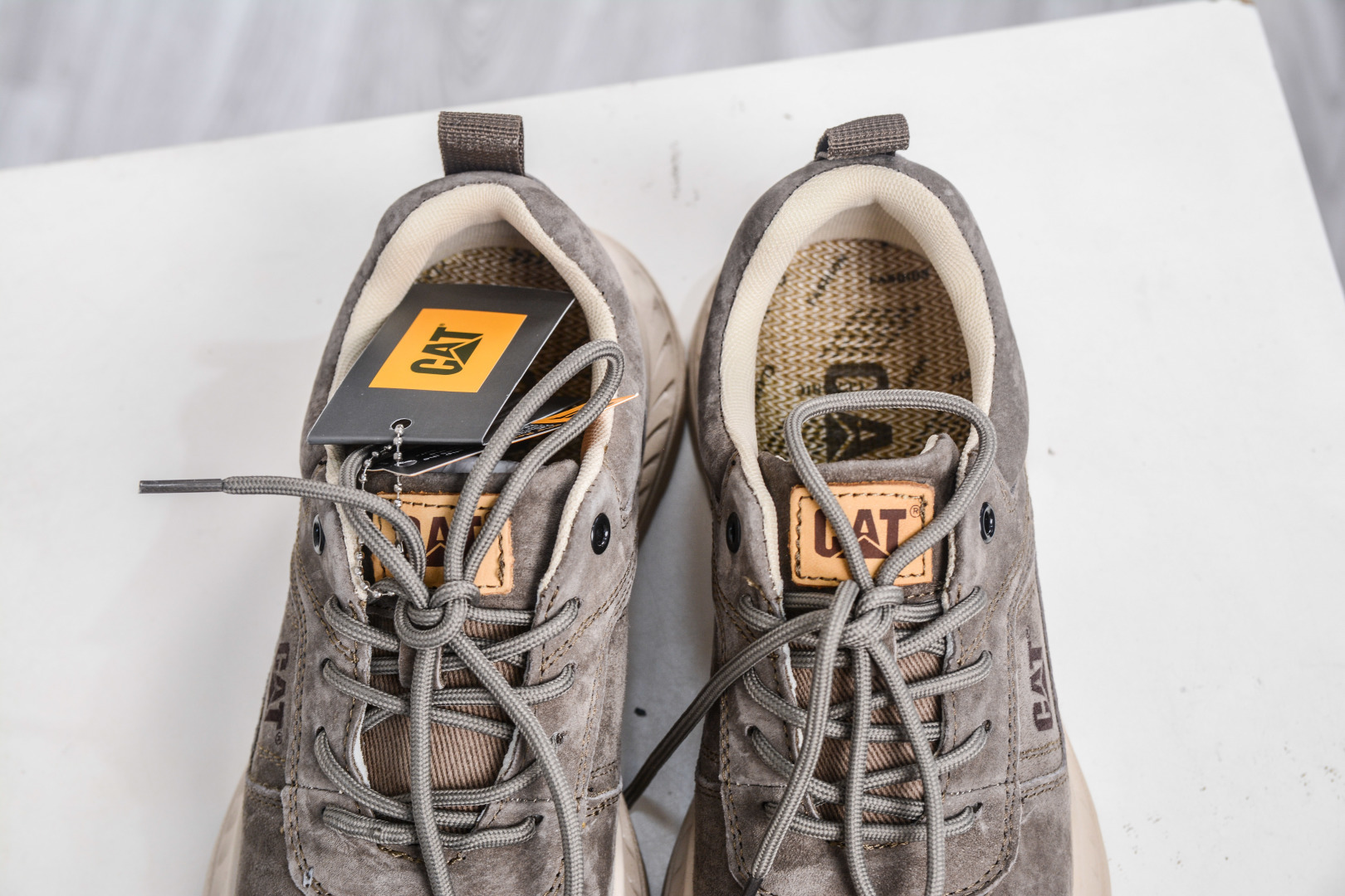 CAT Men's Tramp Hike Low Casual Shoes - Durable Suede, Comfortable Fit 8 cmp i1758306862462 4389 0 7