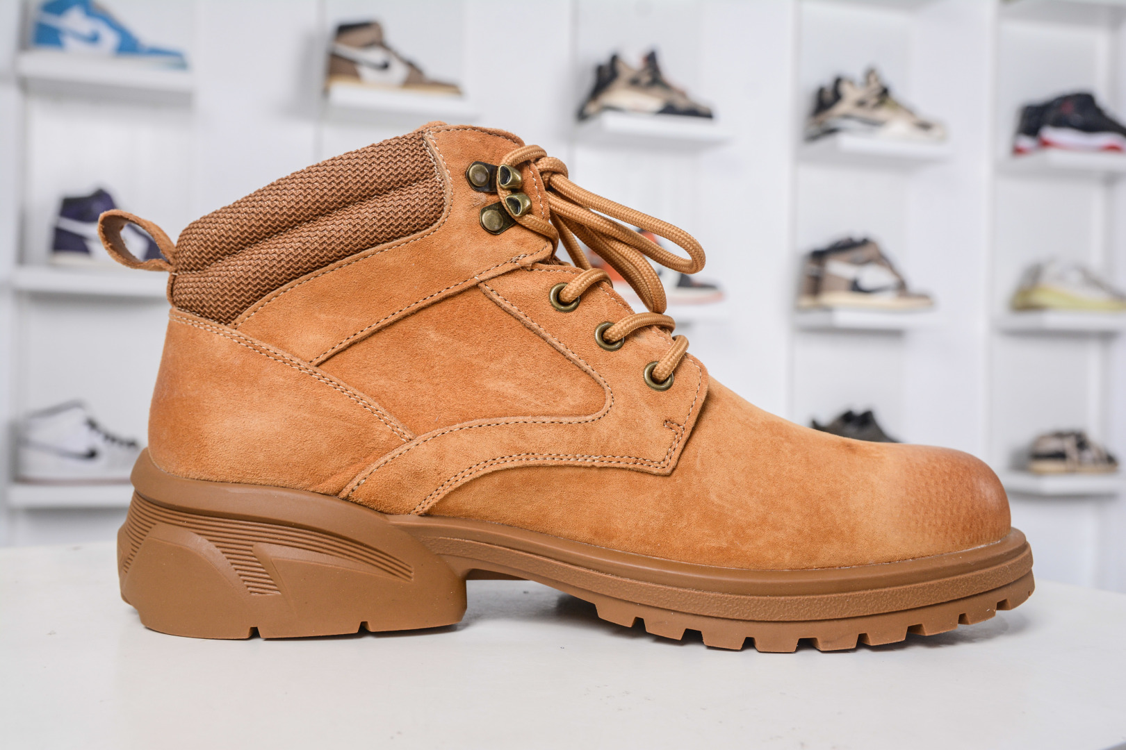 Timberland Classic Premium Waterproof Boots - Iconic Style and Durability 4 cmp i1758395559128 5925 0 2