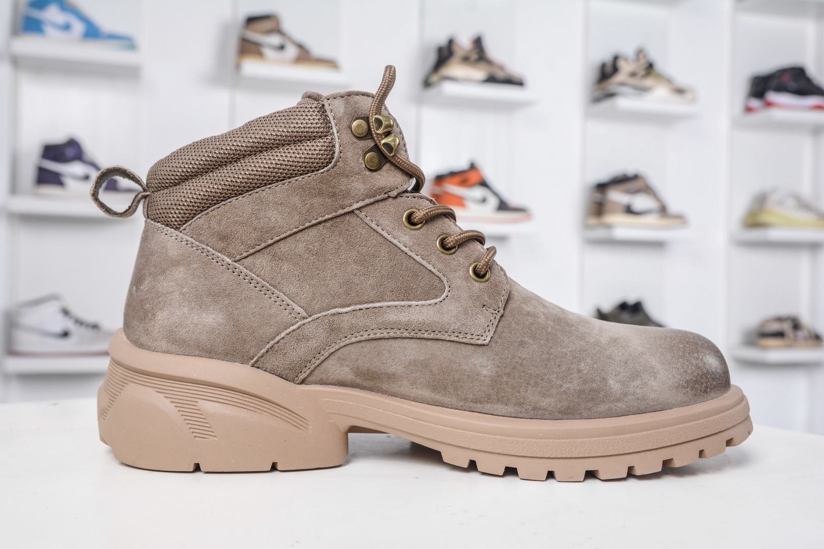 280 Timberland 天伯伦/添柏岚 户外中帮休闲大黄靴系列 TB10088