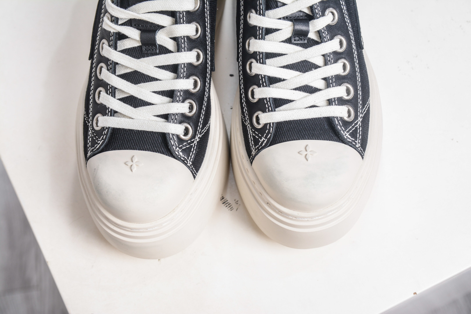 260 SMFK Garden Vintage Skate Low 花园系列低帮复古厚底十字花帆布休闲松糕做旧小脏板鞋