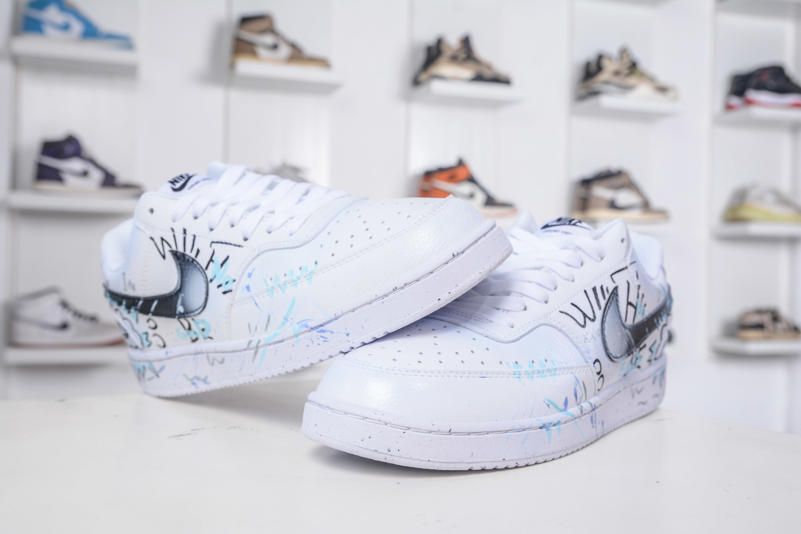 Nike Court Vision Low 手绘涂鸦 休闲运动板鞋 低帮百搭透气休闲运动板鞋 DH2987-101